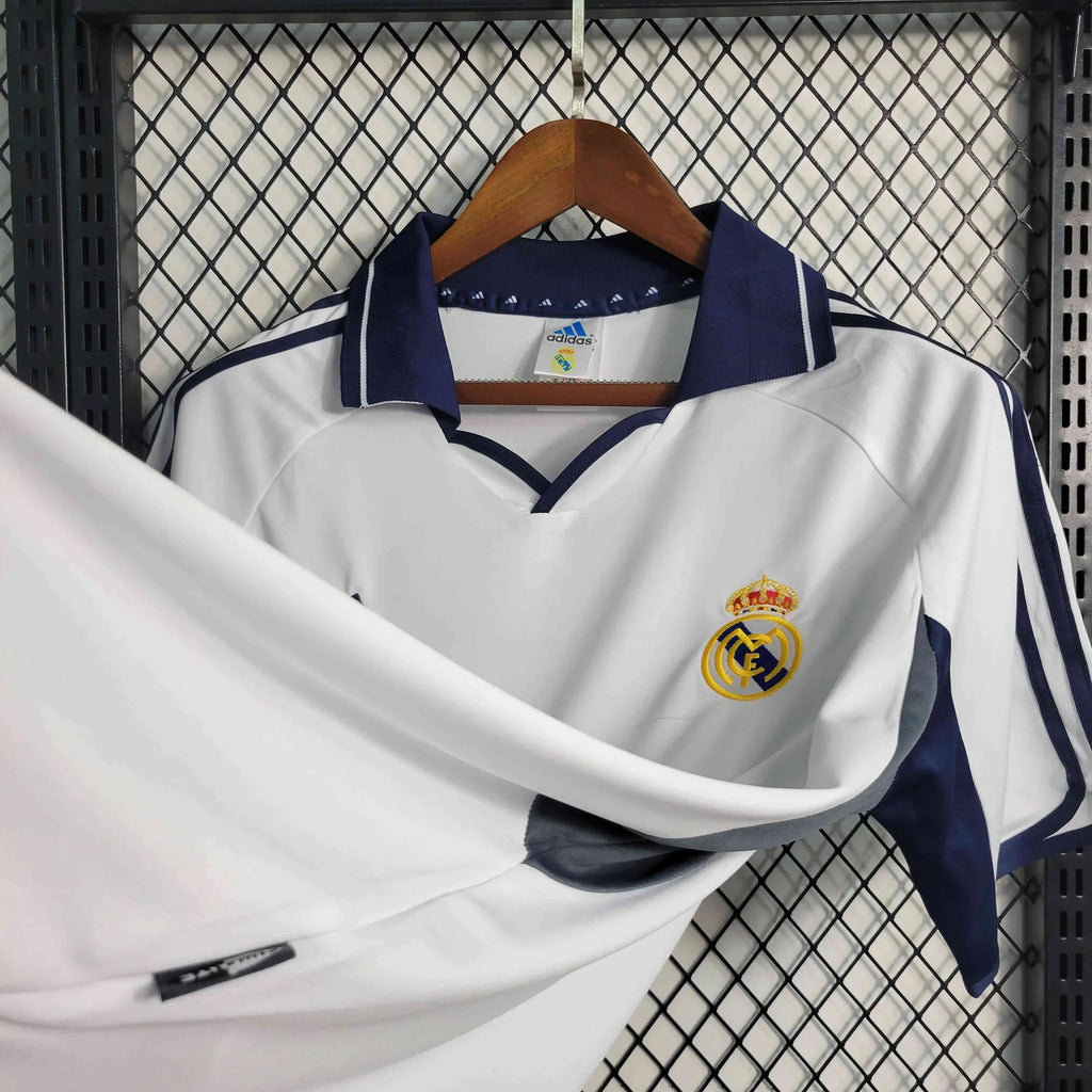 Camiseta Retro Real Madrid 2000 - Fútbol Club Vintage