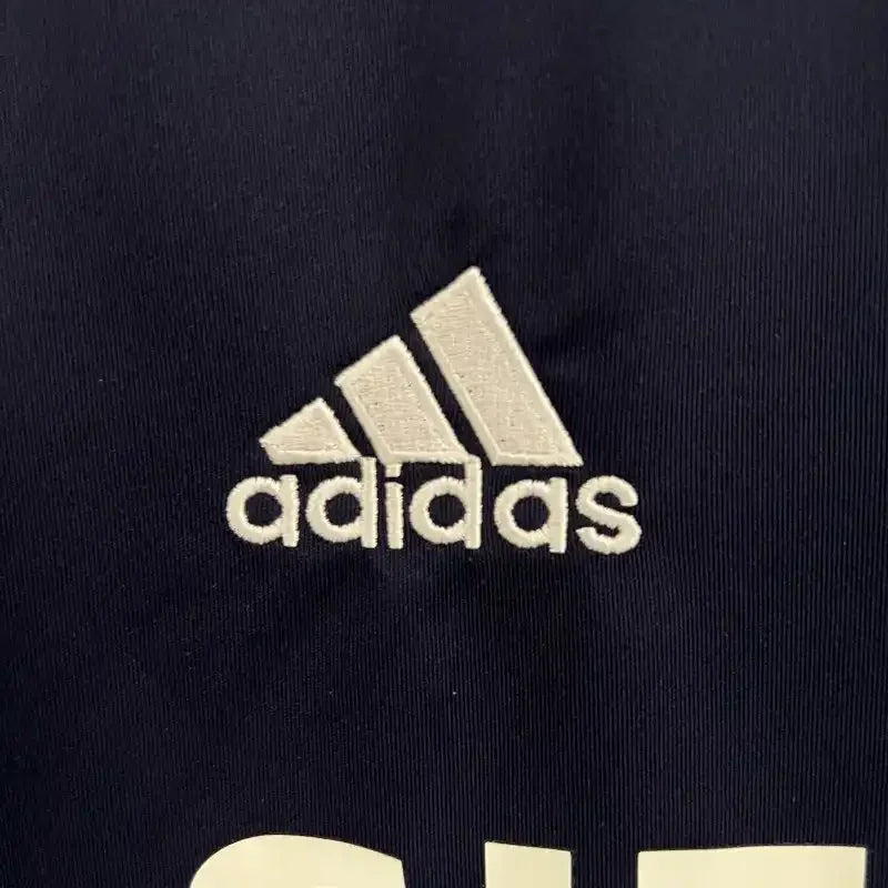 Camiseta Retro Real Madrid Visitante 2004-05 - Fútbol Club Vintage