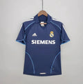 Camiseta Retro Real Madrid Visitante 2005-06 - Fútbol Club Vintage