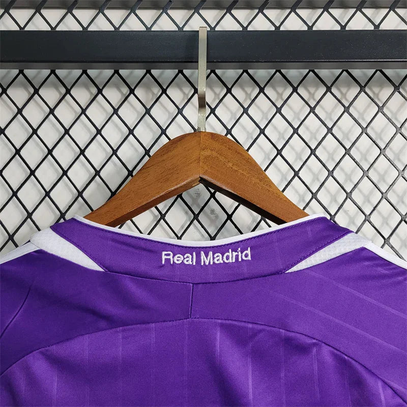 Real Madrid Visitante (3º) 2006 - Fútbol Club Vintage