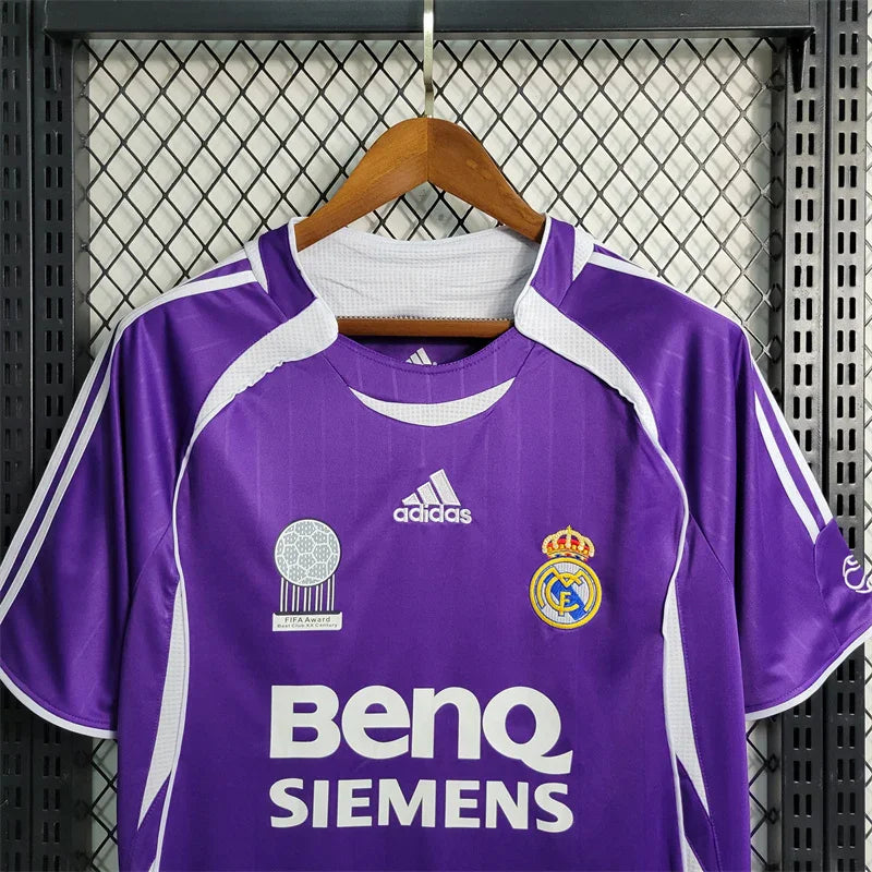 Real Madrid Visitante (3º) 2006 - Fútbol Club Vintage