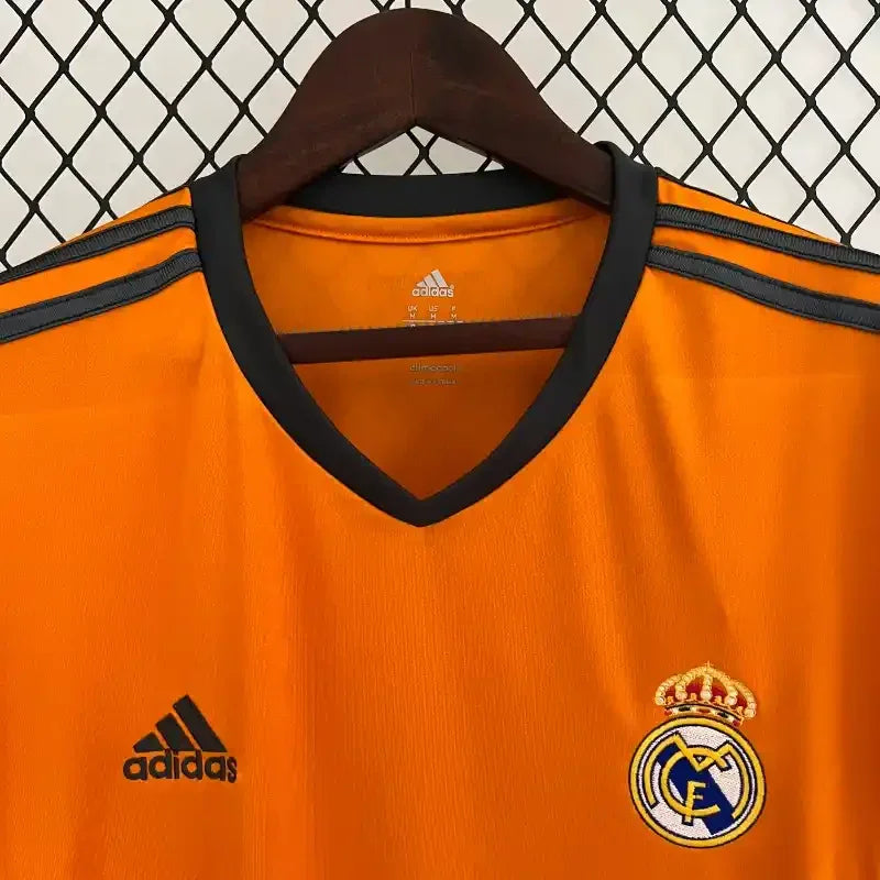 Real Madrid Visitante 2013-14 - Fútbol Club Vintage