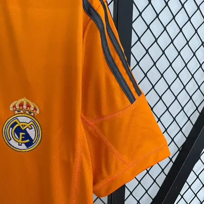 Real Madrid Visitante 2013-14 - Fútbol Club Vintage