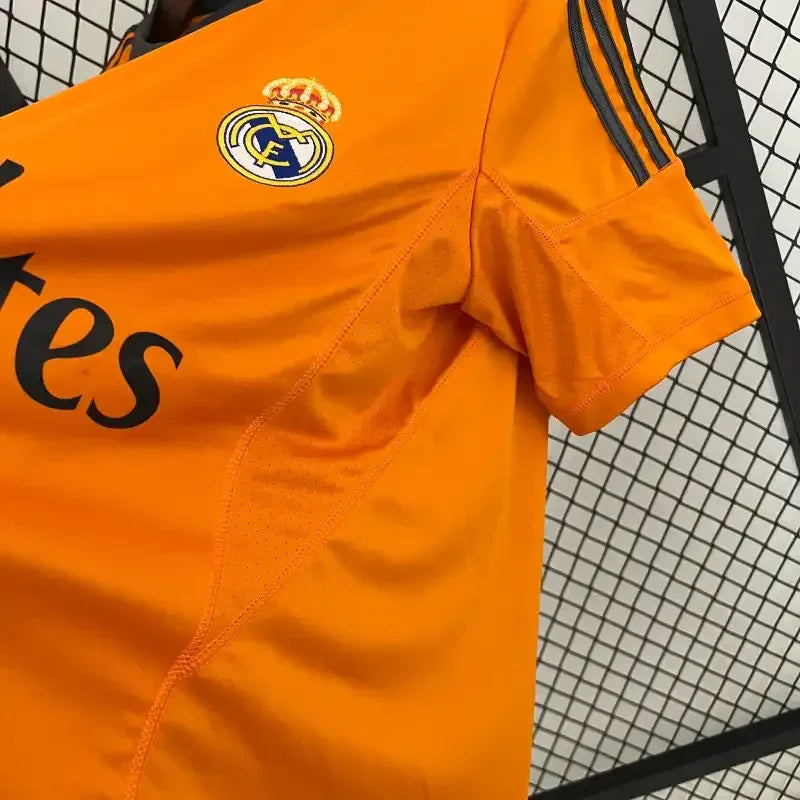 Real Madrid Visitante 2013-14 - Fútbol Club Vintage