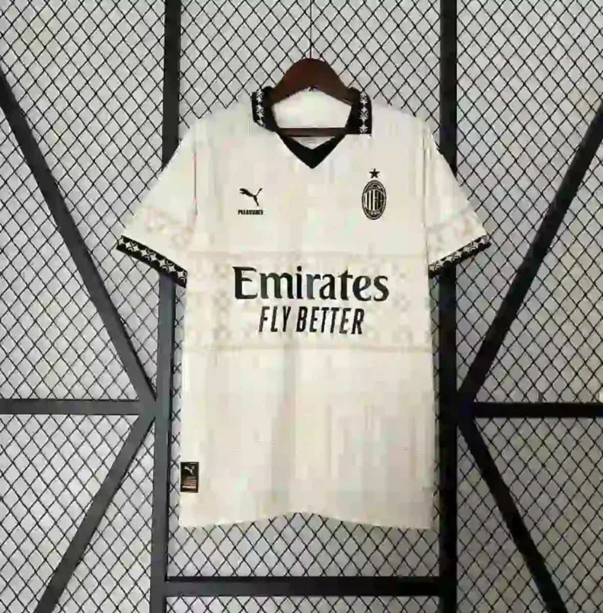 Camiseta Retro AC Milán Beige 2024-25 - Fútbol Club Vintage