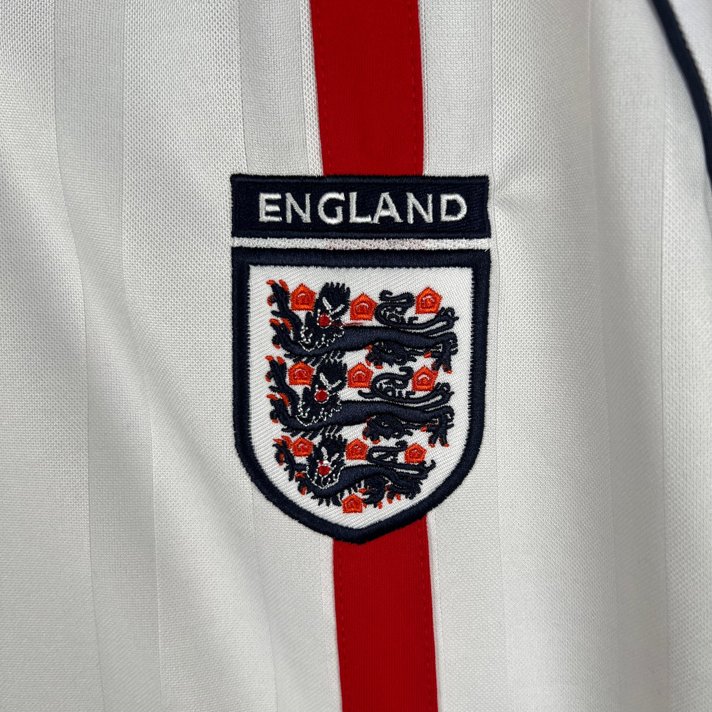 Camiseta Retro Inglaterra 2002 - Fútbol Club Vintage