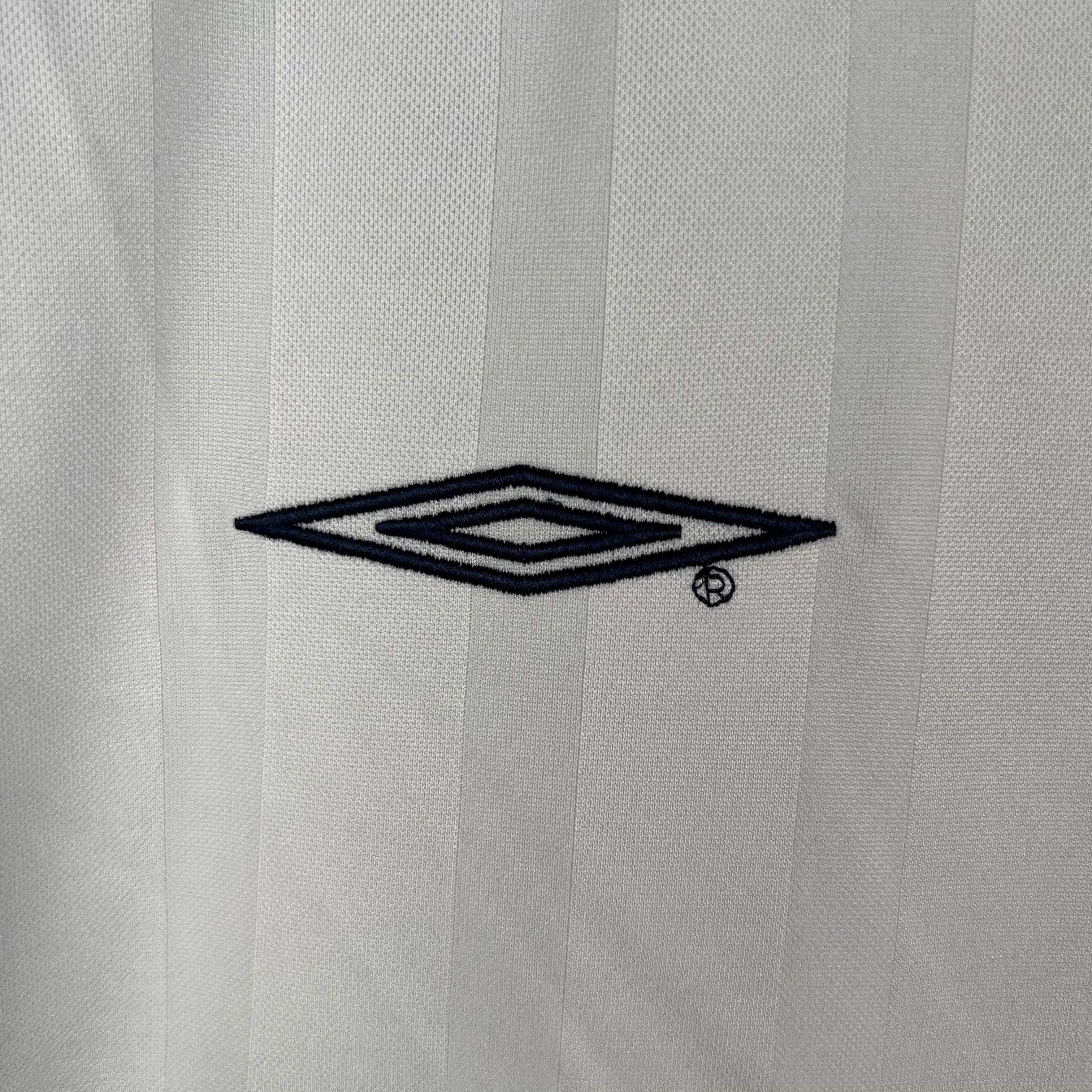 Camiseta Retro Inglaterra 2002 - Fútbol Club Vintage