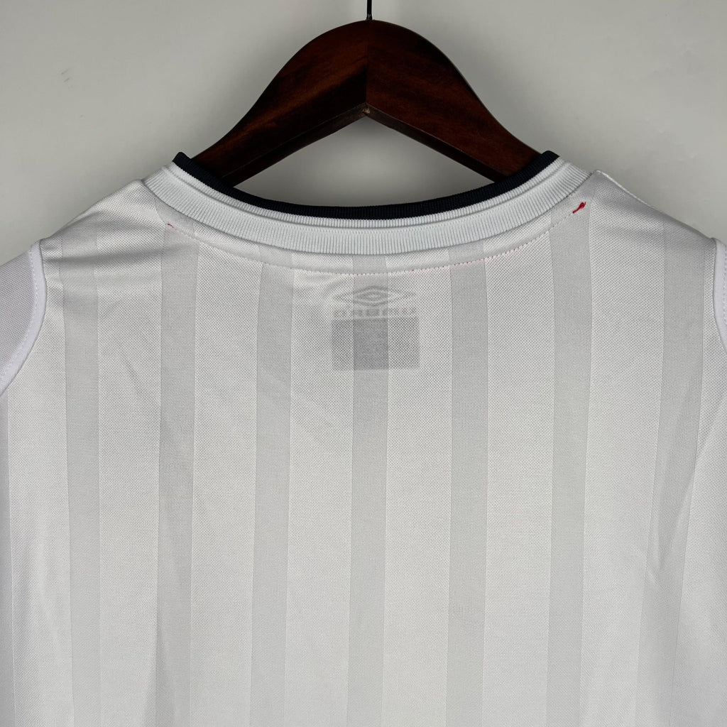 Camiseta Retro Inglaterra Mangas Largas 2002 - Fútbol Club Vintage