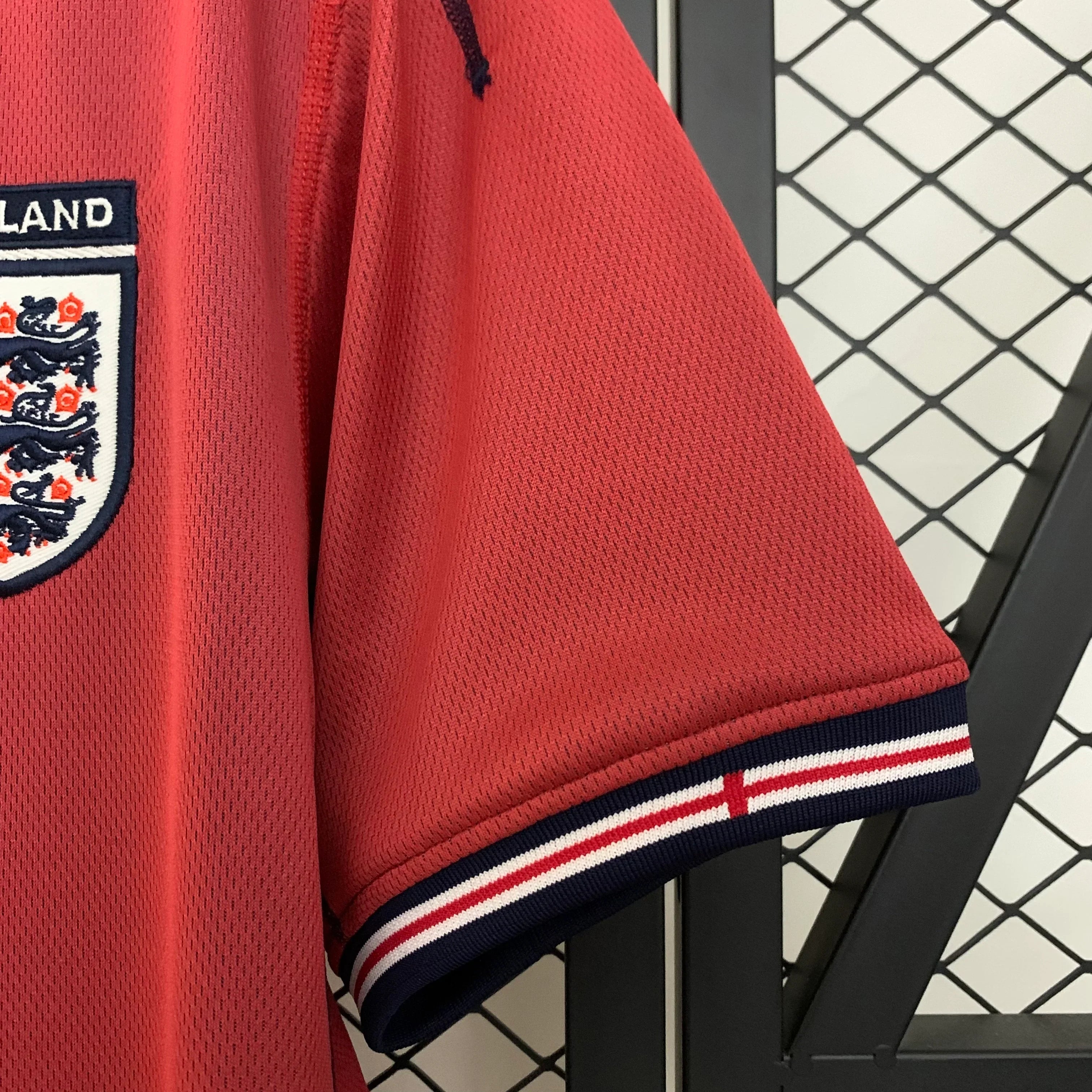 Camiseta Retro Inglaterra Visitante 2002 - Fútbol Club Vintage