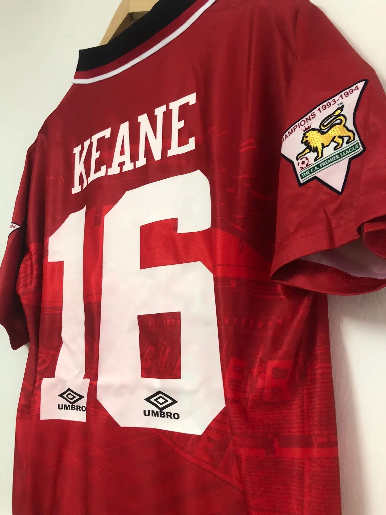Camiseta Retro Keane Manchester United FC 1994-96 - Fútbol Club Vintage