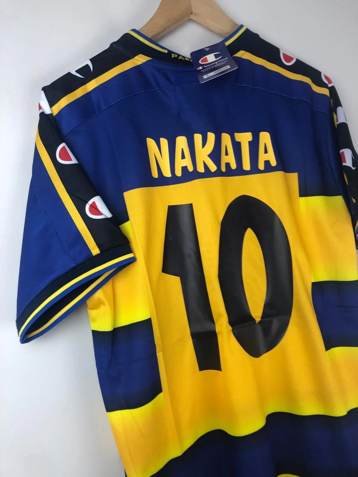 Camiseta Retro Nakata Parma FC 2001-02 - Fútbol Club Vintage
