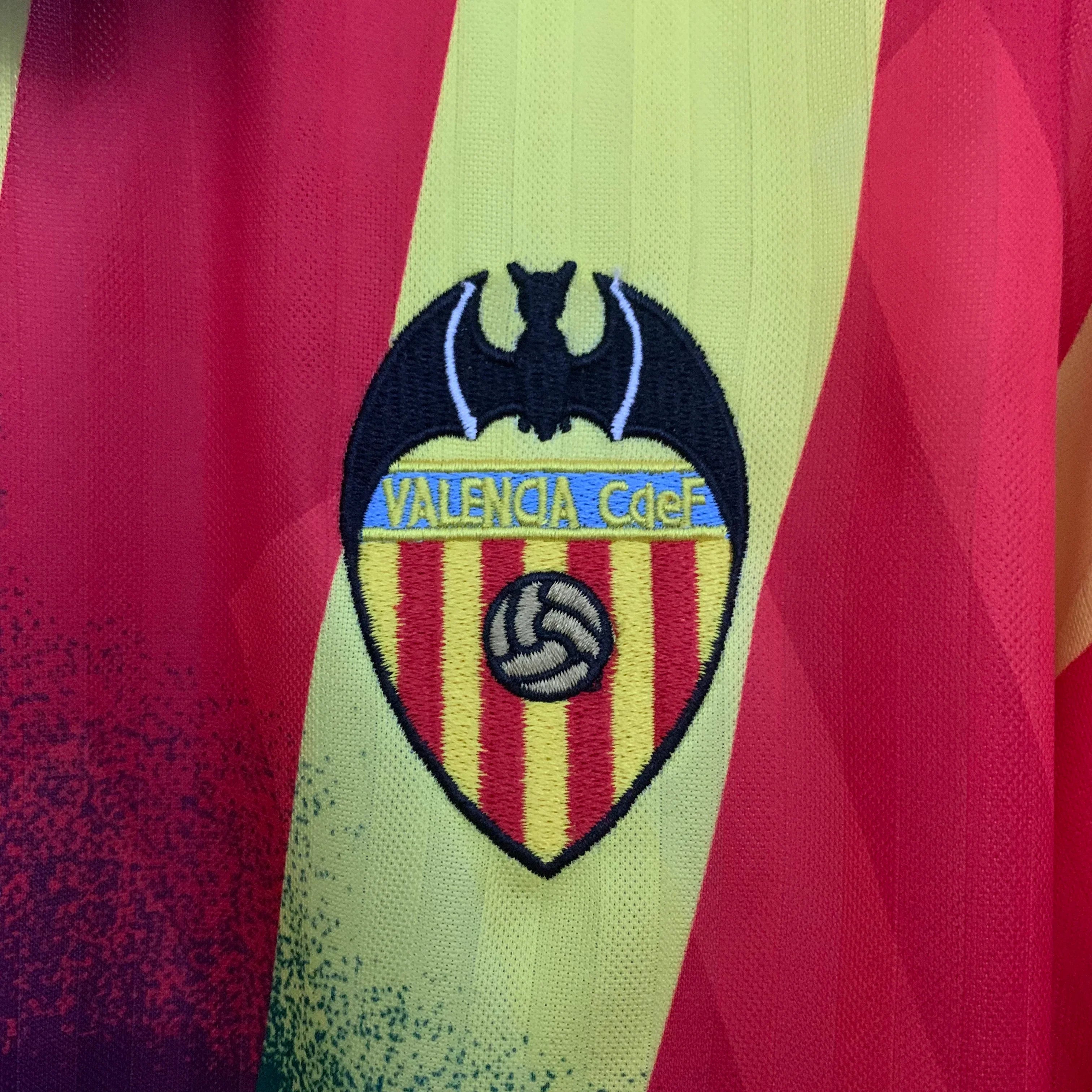 Camiseta Retro Valencia Visitante 1995-96 - Fútbol Club Vintage