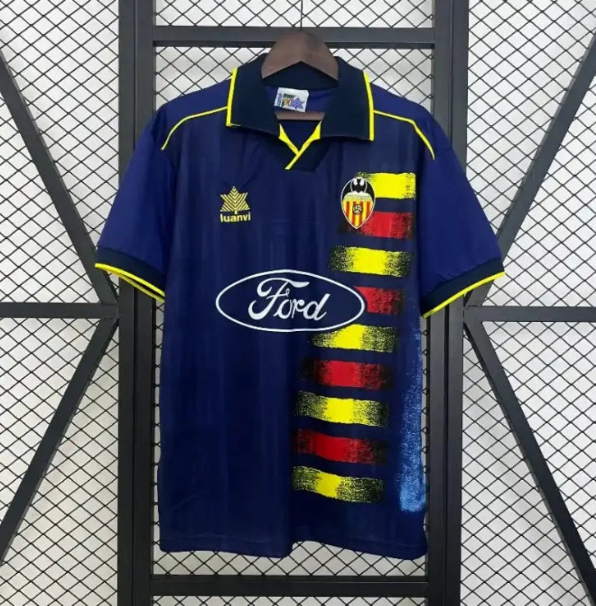 Camiseta Retro Valencia Visitante 1996-97 - Fútbol Club Vintage