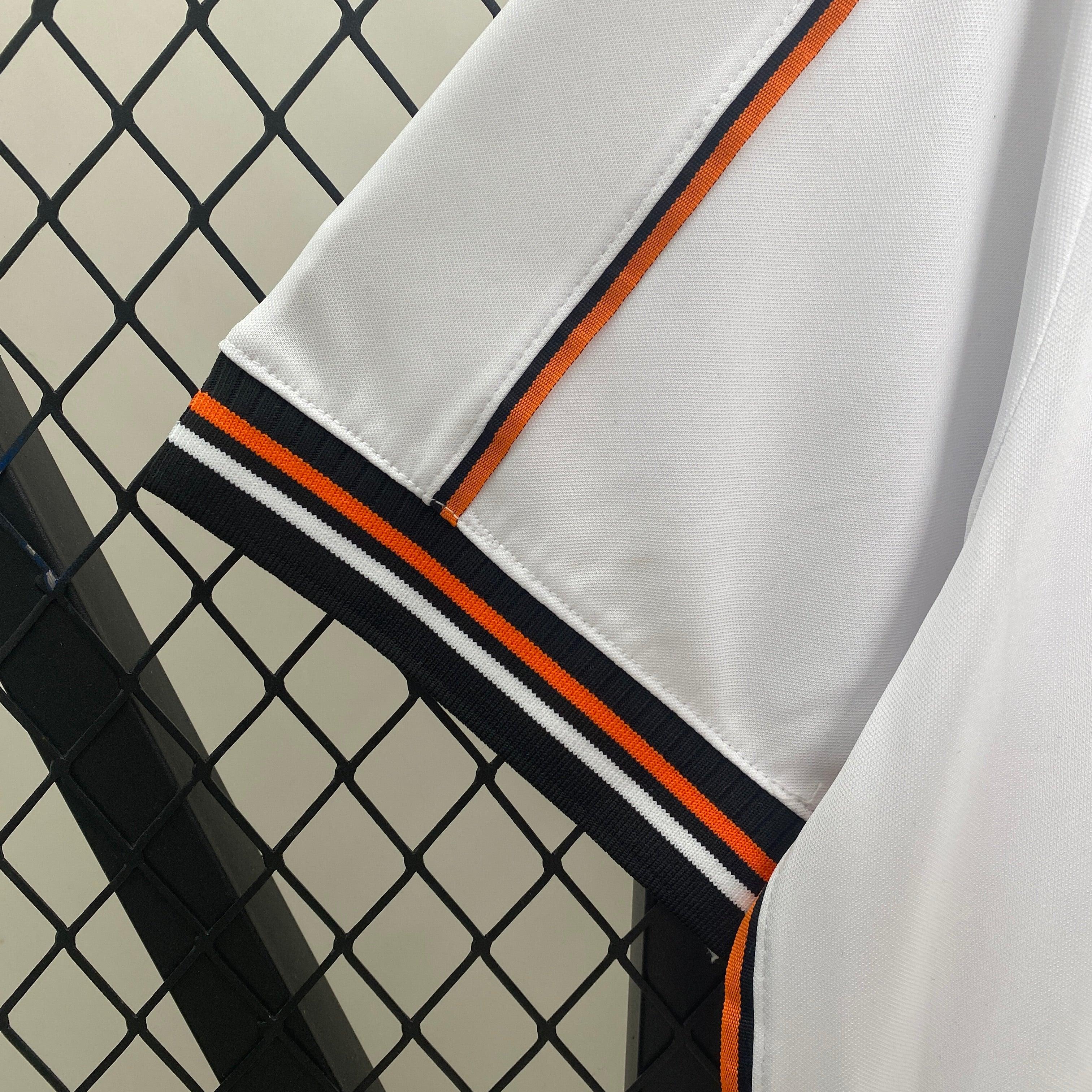 Camiseta Retro Valencia 1999-00 - Fútbol Club Vintage