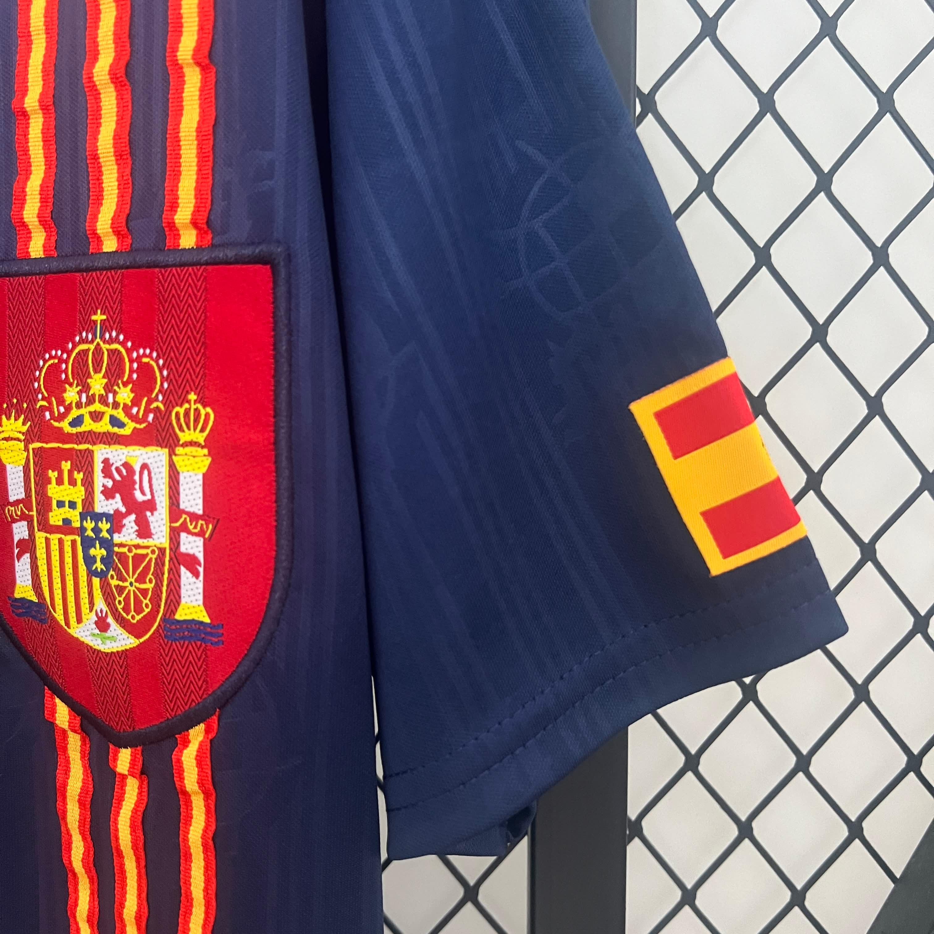 Camiseta Retro España Visitante 1996-98 - Fútbol Club Vintage