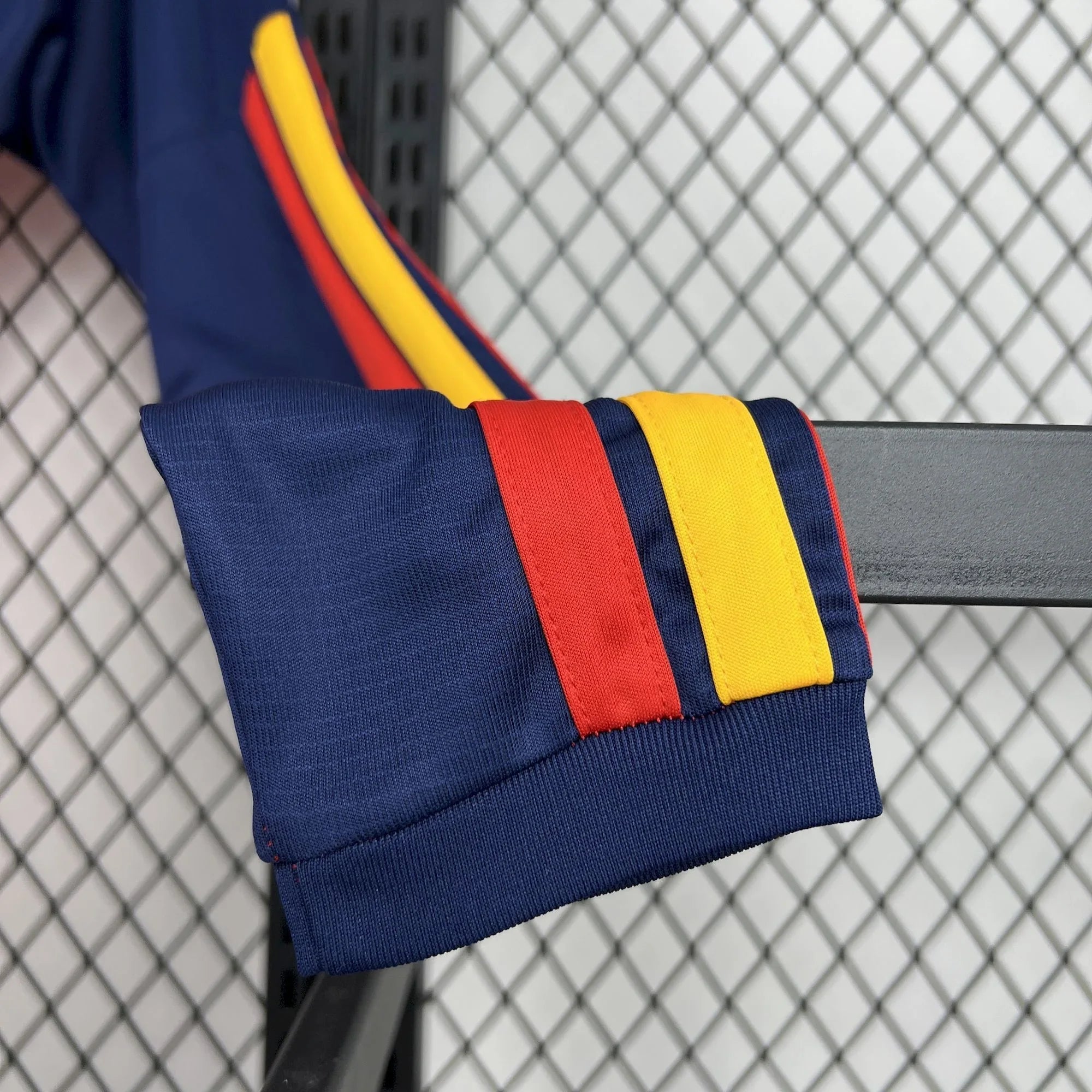 Camiseta España Manga Larga 2025-26 - Fútbol Club Vintage