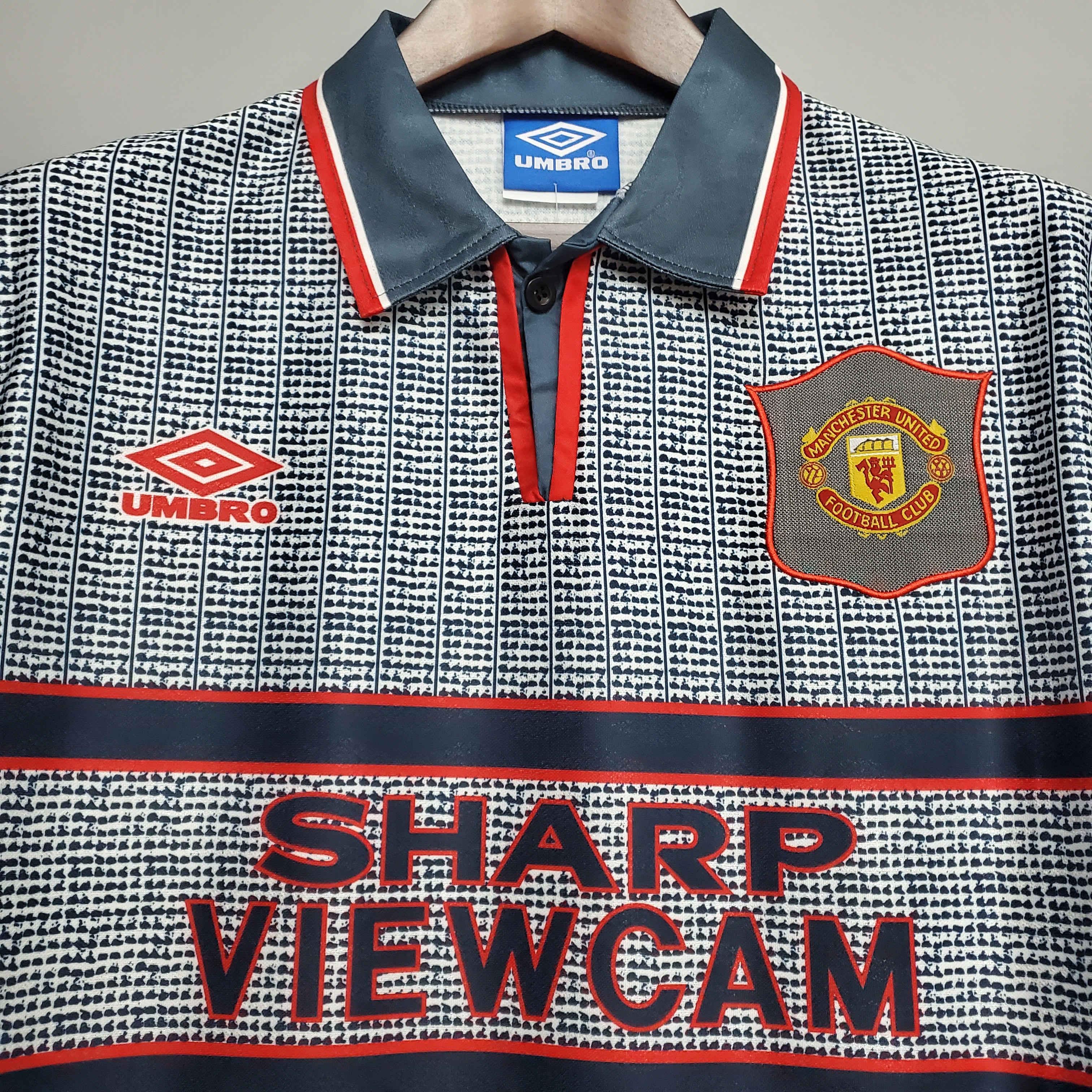 Camiseta Retro Manchester United FC Visitante 1995-96 - Fútbol Club Vintage