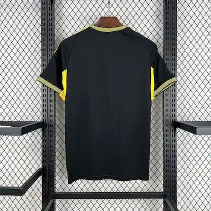 Camiseta Real Madrid Edición Especial Negro y Amarillo 2025-26 - Fútbol Club Vintage