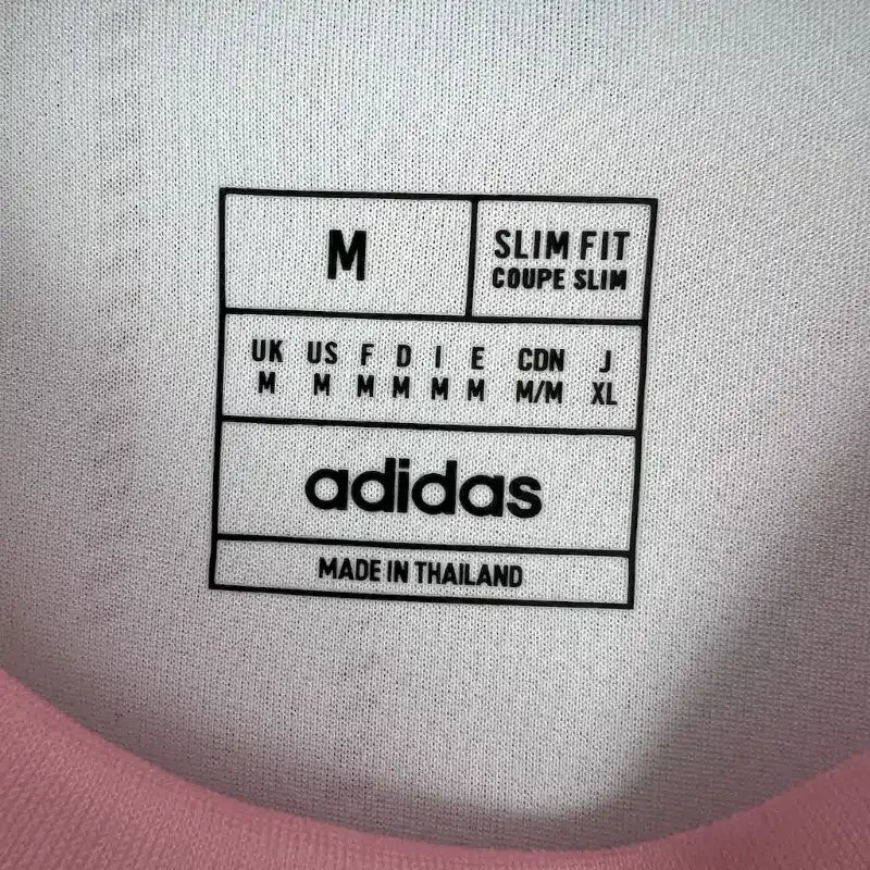 Real Madrid Edición Especial Rosa 2024-25 - Fútbol Club Vintage