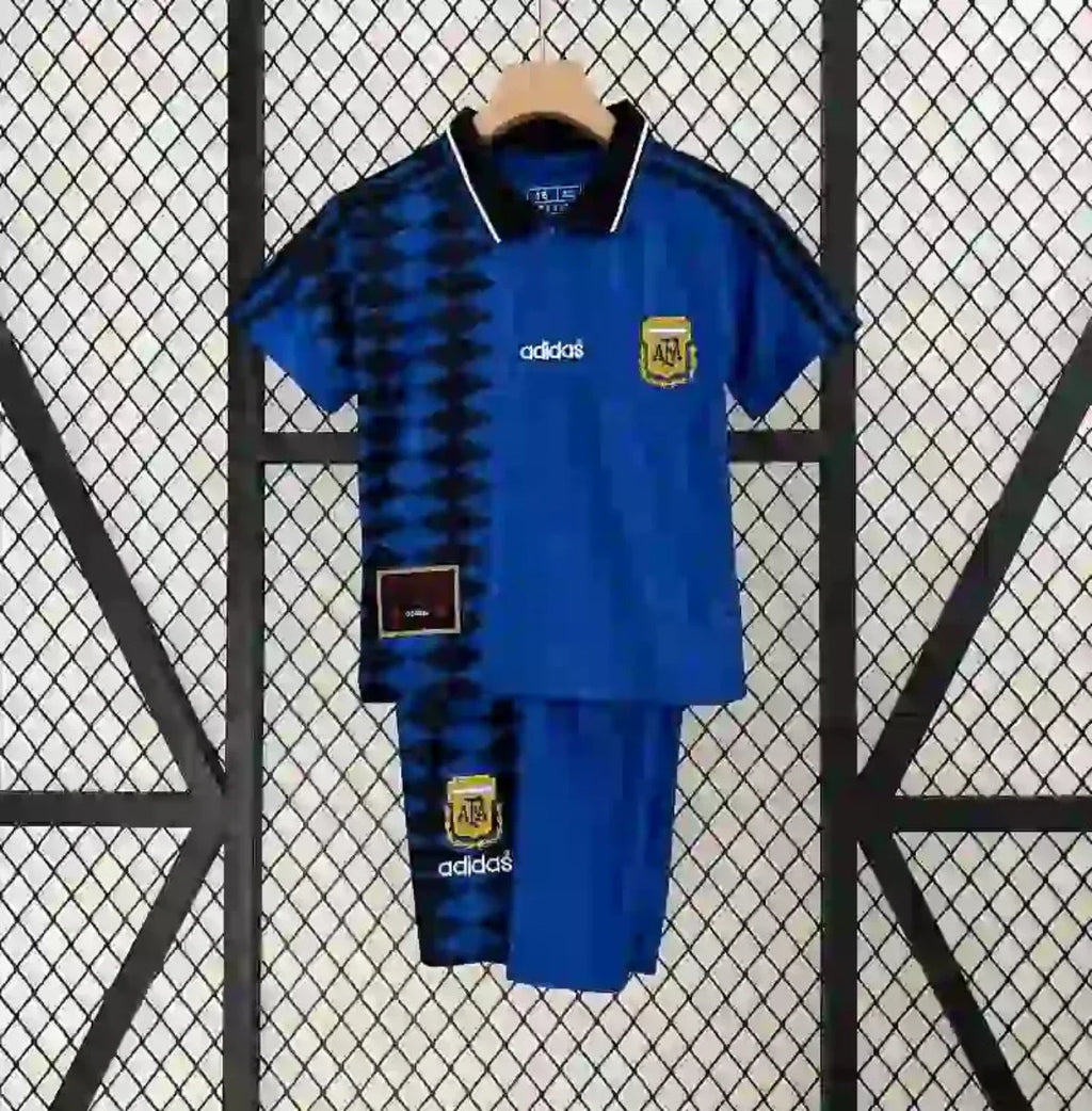 Retro Niños Argentina Visitante 1994 - Fútbol Club Vintage