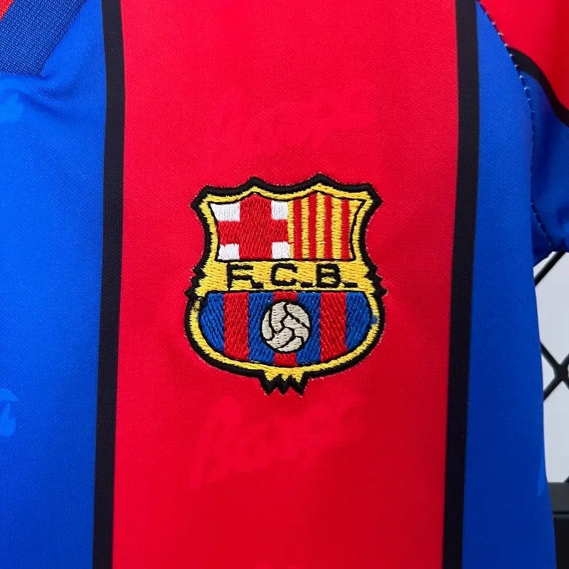 FC Barcelona Niños 1995-97 - Fútbol Club Vintage