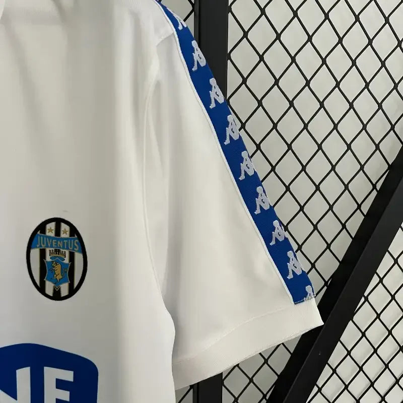 Camiseta Retro Juventus de Turín Visitante 1990-92 - Fútbol Club Vintage