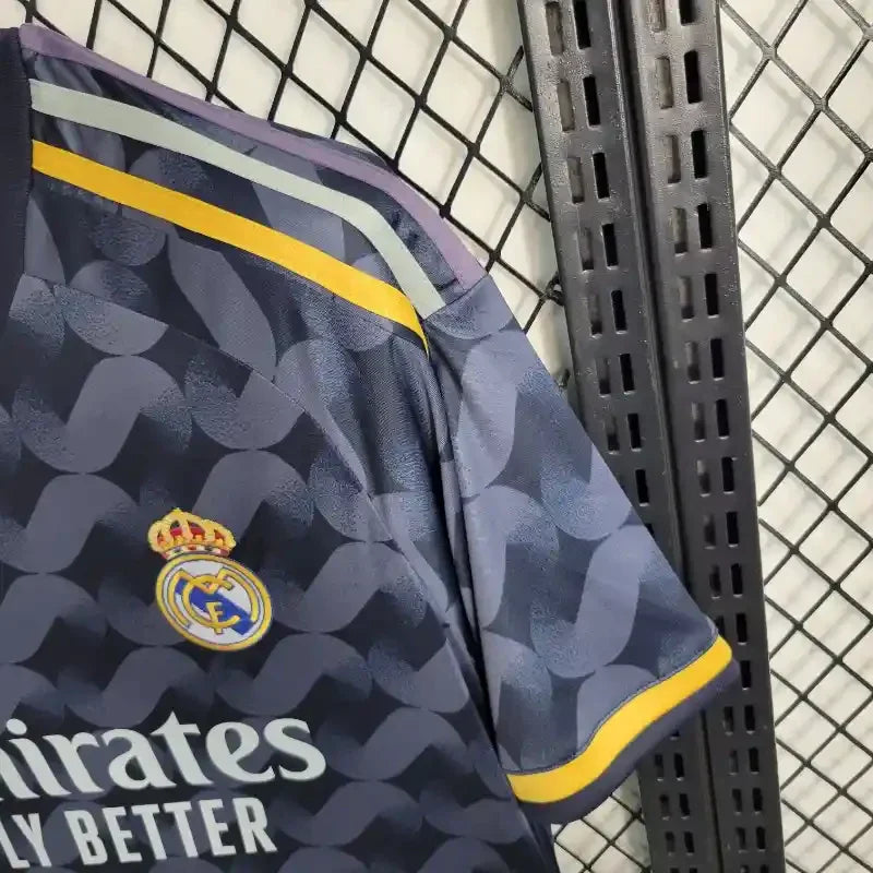 Real Madrid Visitante 2023-24 - Fútbol Club Vintage