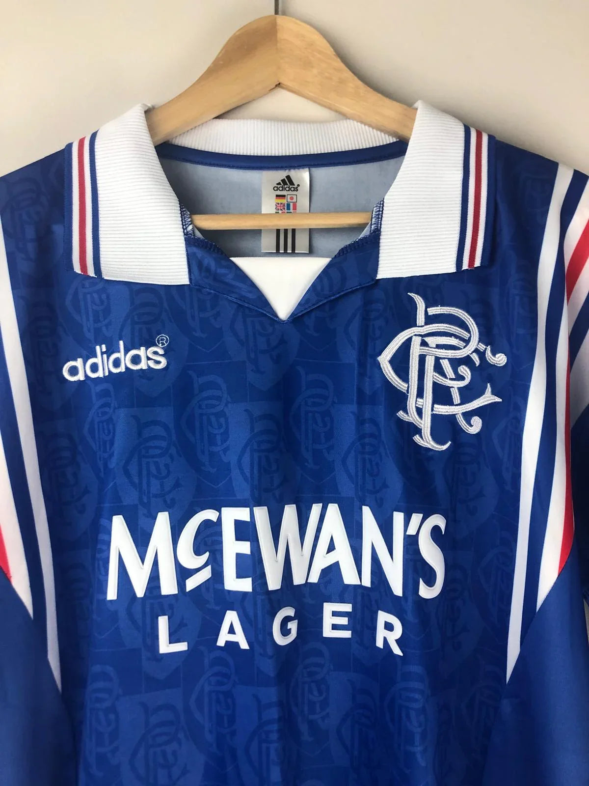 Camiseta Retro Gascoigne Rangers FC 1996-97 - Fútbol Club Vintage