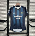 Camiseta Retro Newcastle United Visitante 2004-05 - Fútbol Club Vintage