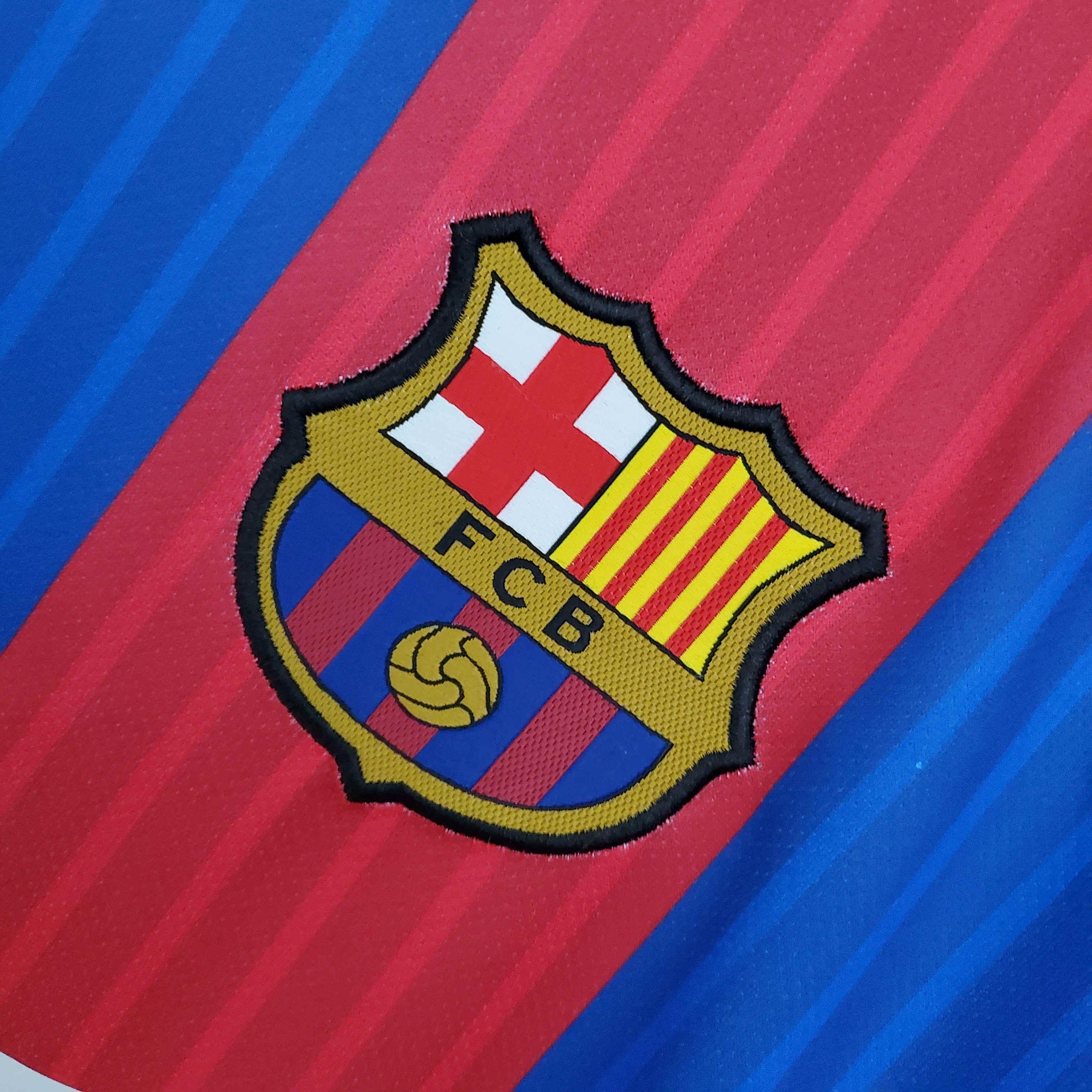 Camiseta Retro FC Barcelona 2016-17 - Fútbol Club Vintage