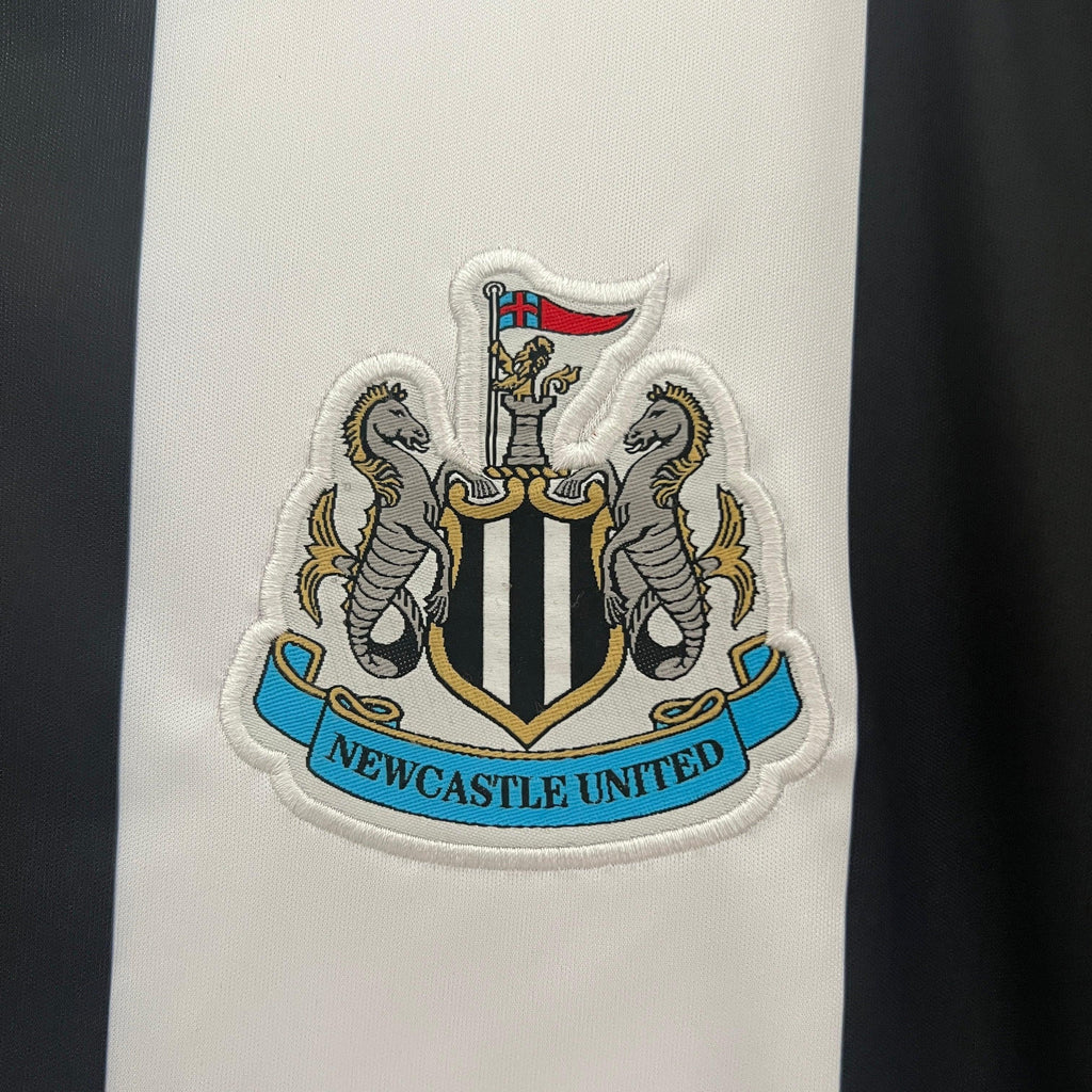 Camiseta Retro Newcastle United 2024-25 - Fútbol Club Vintage