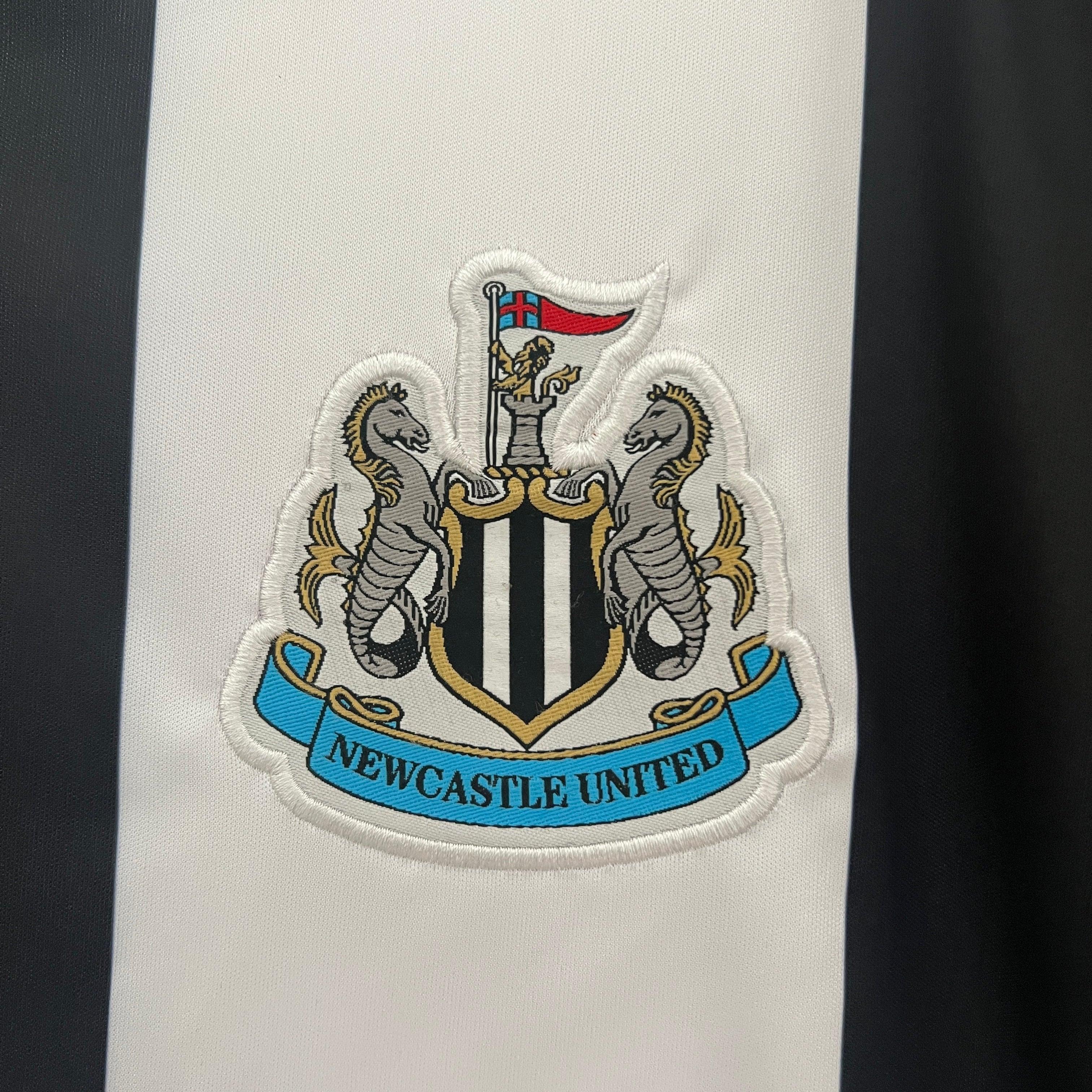 Camiseta Retro Newcastle United 2024-25 - Fútbol Club Vintage