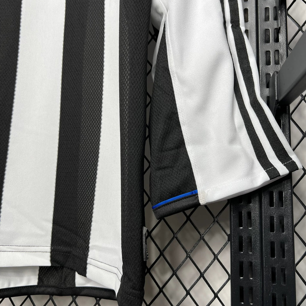 Camiseta Retro Newcastle United Manga Larga 2003-05 - Fútbol Club Vintage
