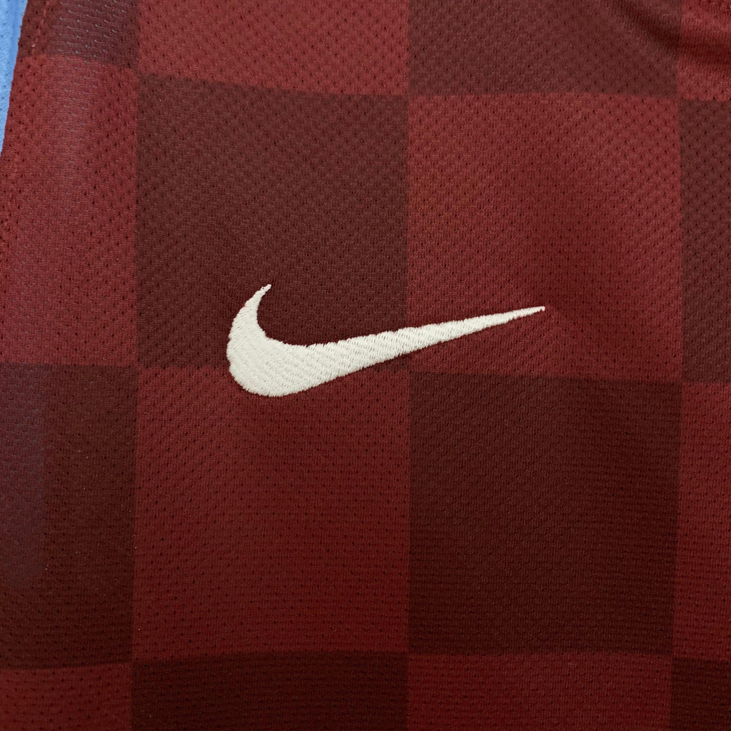 Camiseta Retro Aston Villa 2011-12 - Fútbol Club Vintage