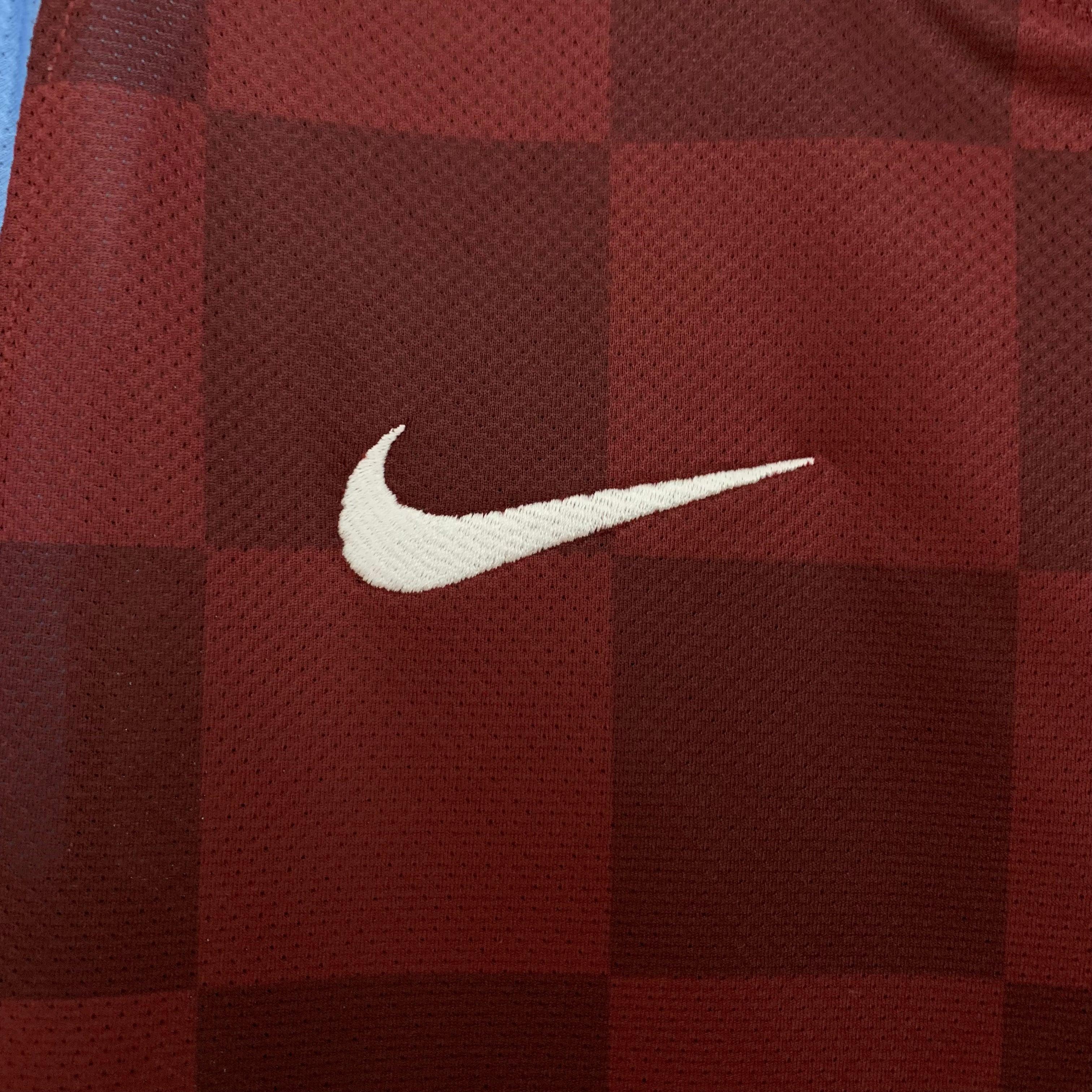 Camiseta Retro Aston Villa 2011-12 - Fútbol Club Vintage