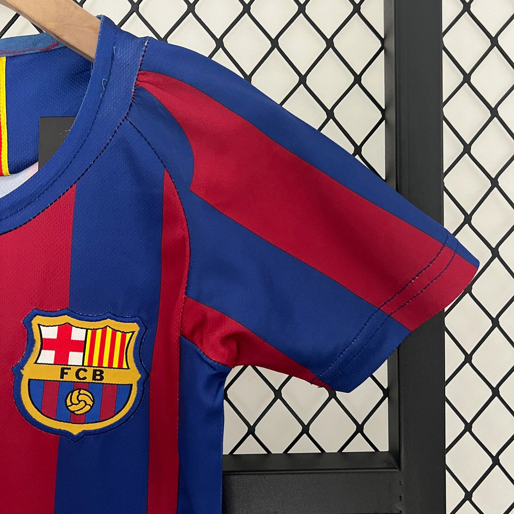 FC Barcelona Niños 2005-06 - Fútbol Club Vintage