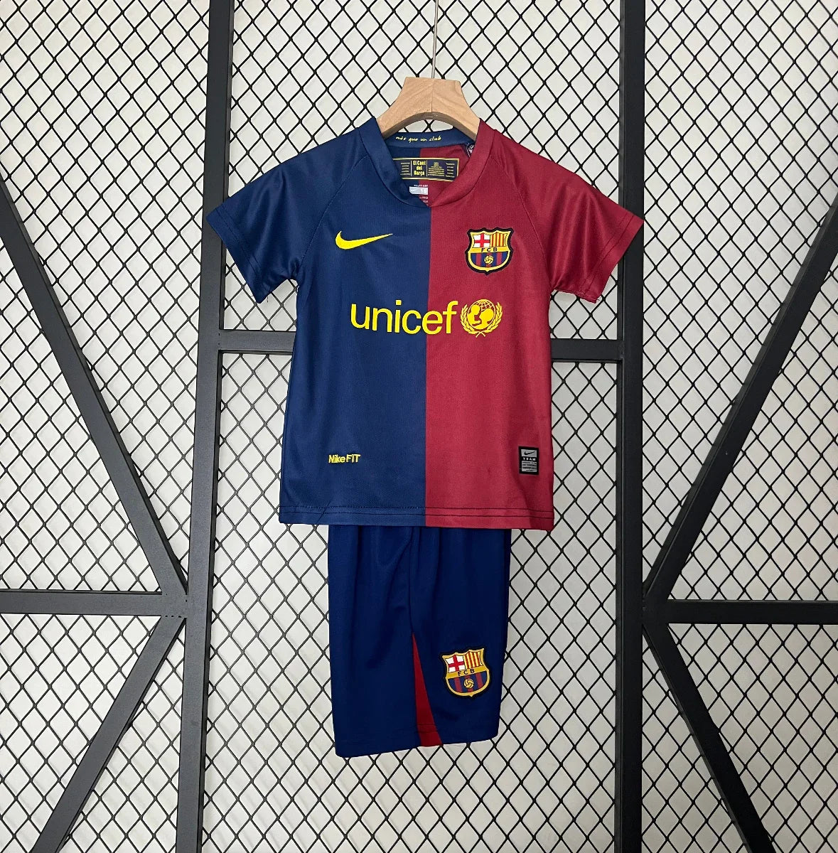 FC Barcelona Niños 2008-09 - Fútbol Club Vintage