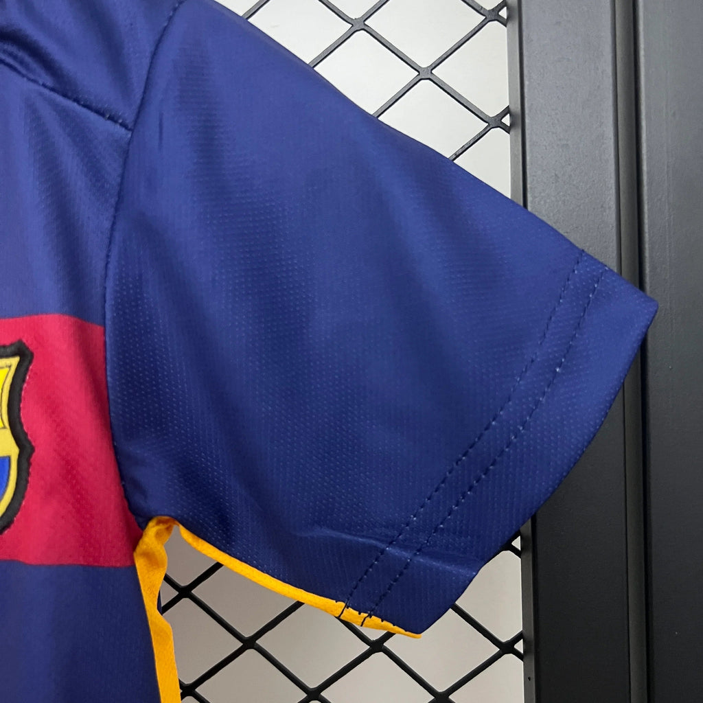 FC Barcelona Niños 2015-16 - Fútbol Club Vintage