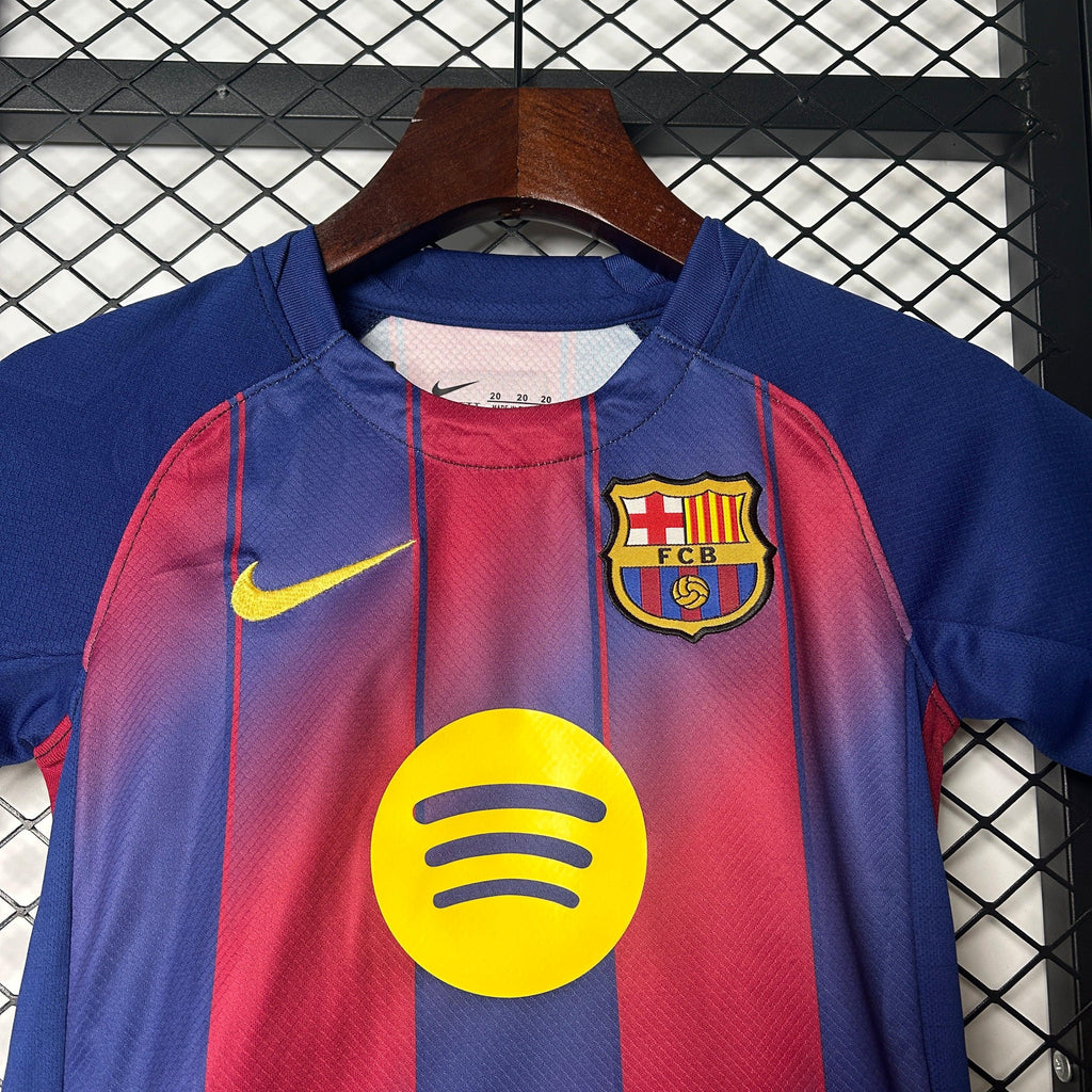 FC Barcelona Niños 2025-26 - Fútbol Club Vintage