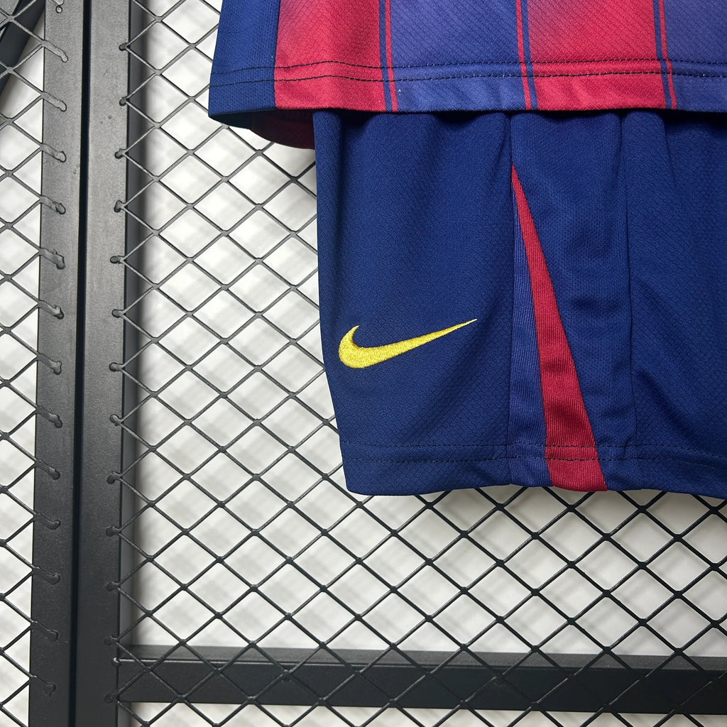 FC Barcelona Niños 2025-26 - Fútbol Club Vintage
