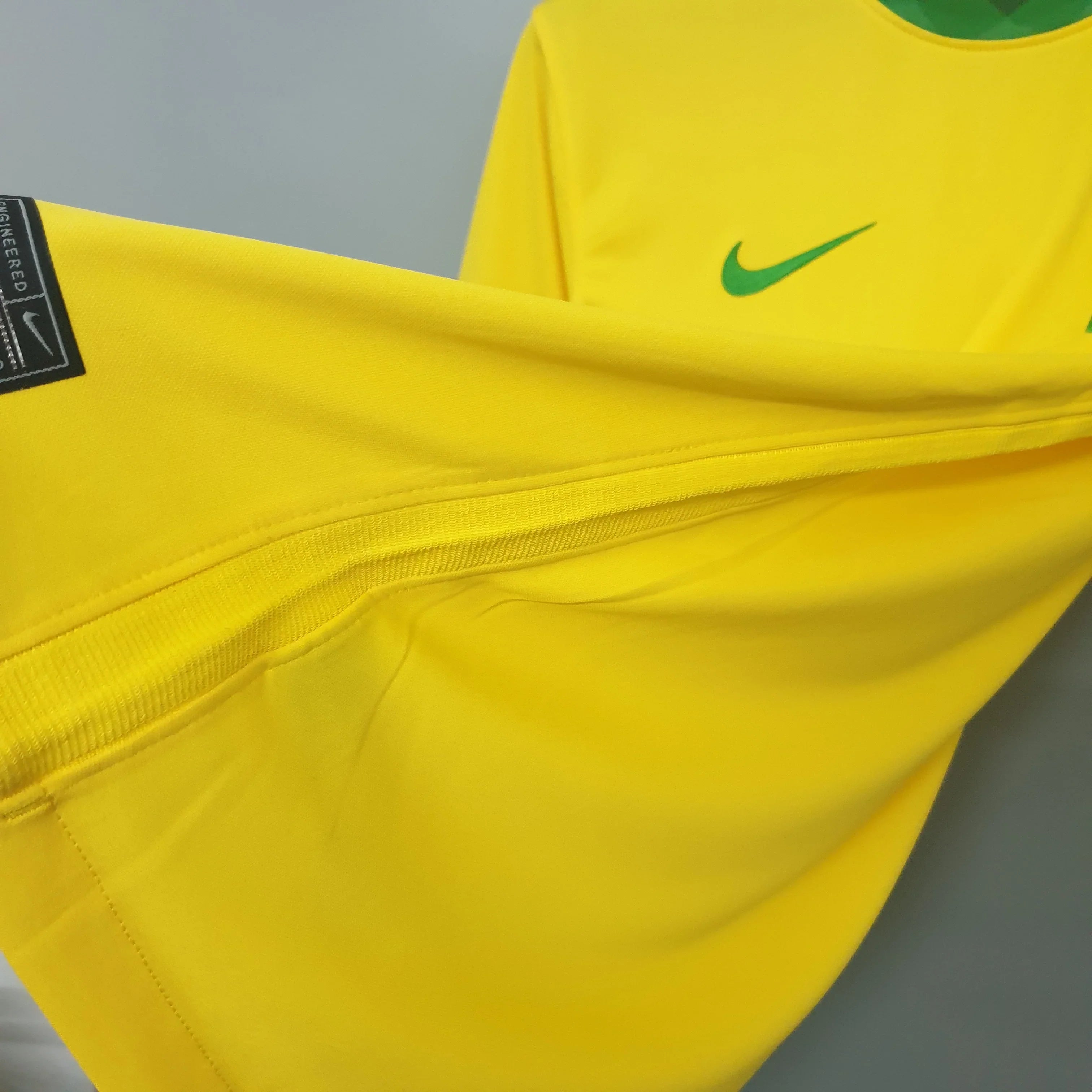 Camiseta Retro Brasil 2020 - Fútbol Club Vintage