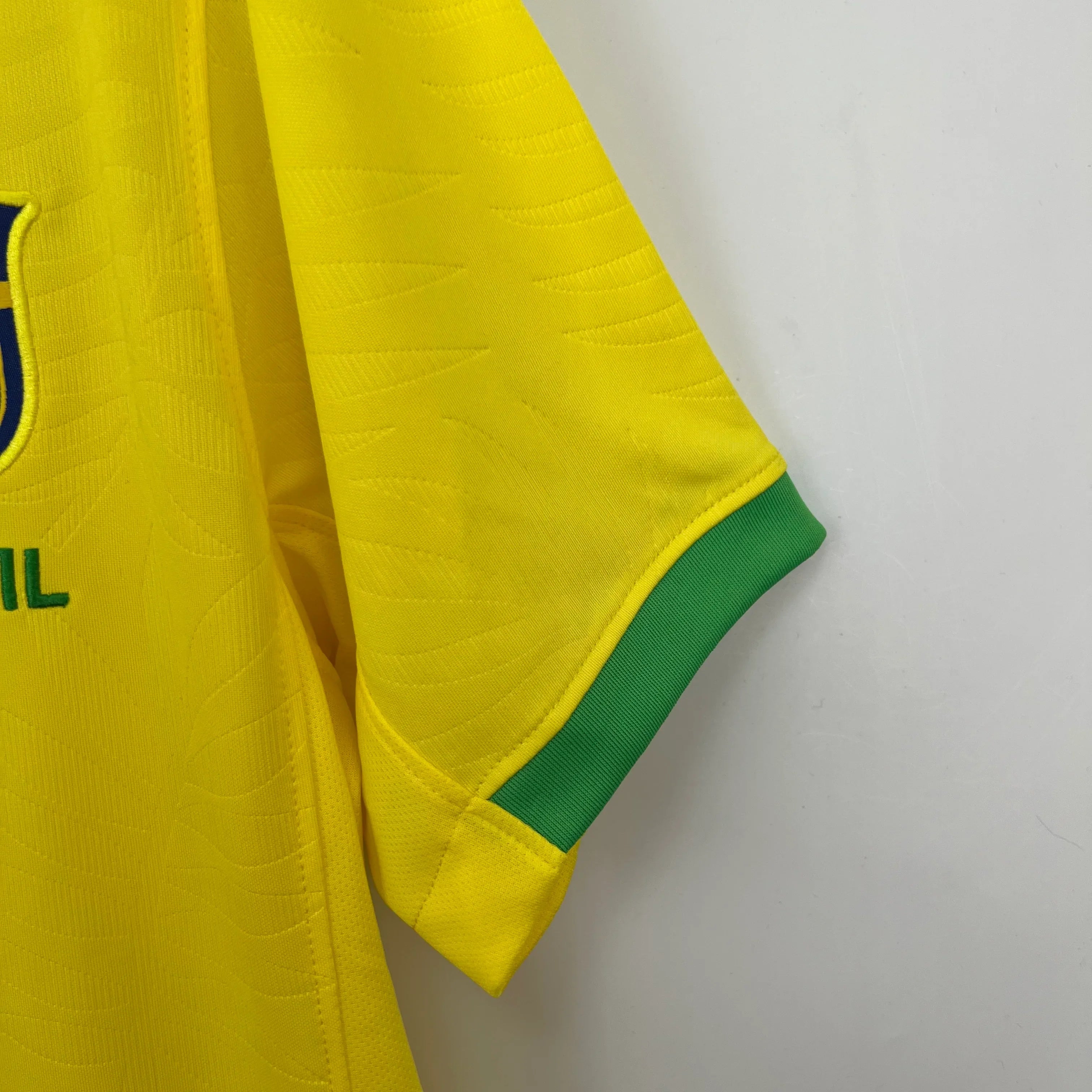 Camiseta Retro Brasil 2023 - Fútbol Club Vintage