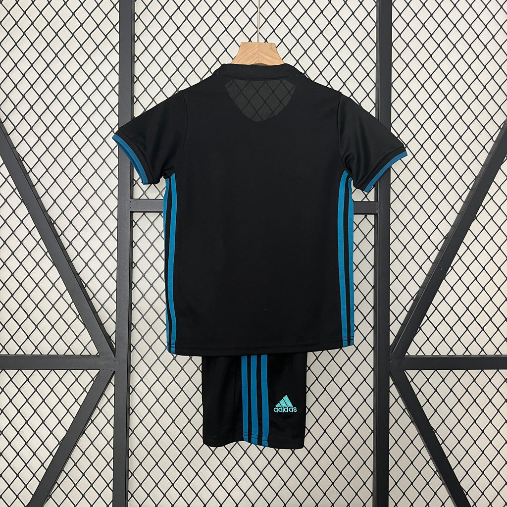 Retro Real Madrid Visitante Niños 2017-18 - Fútbol Club Vintage