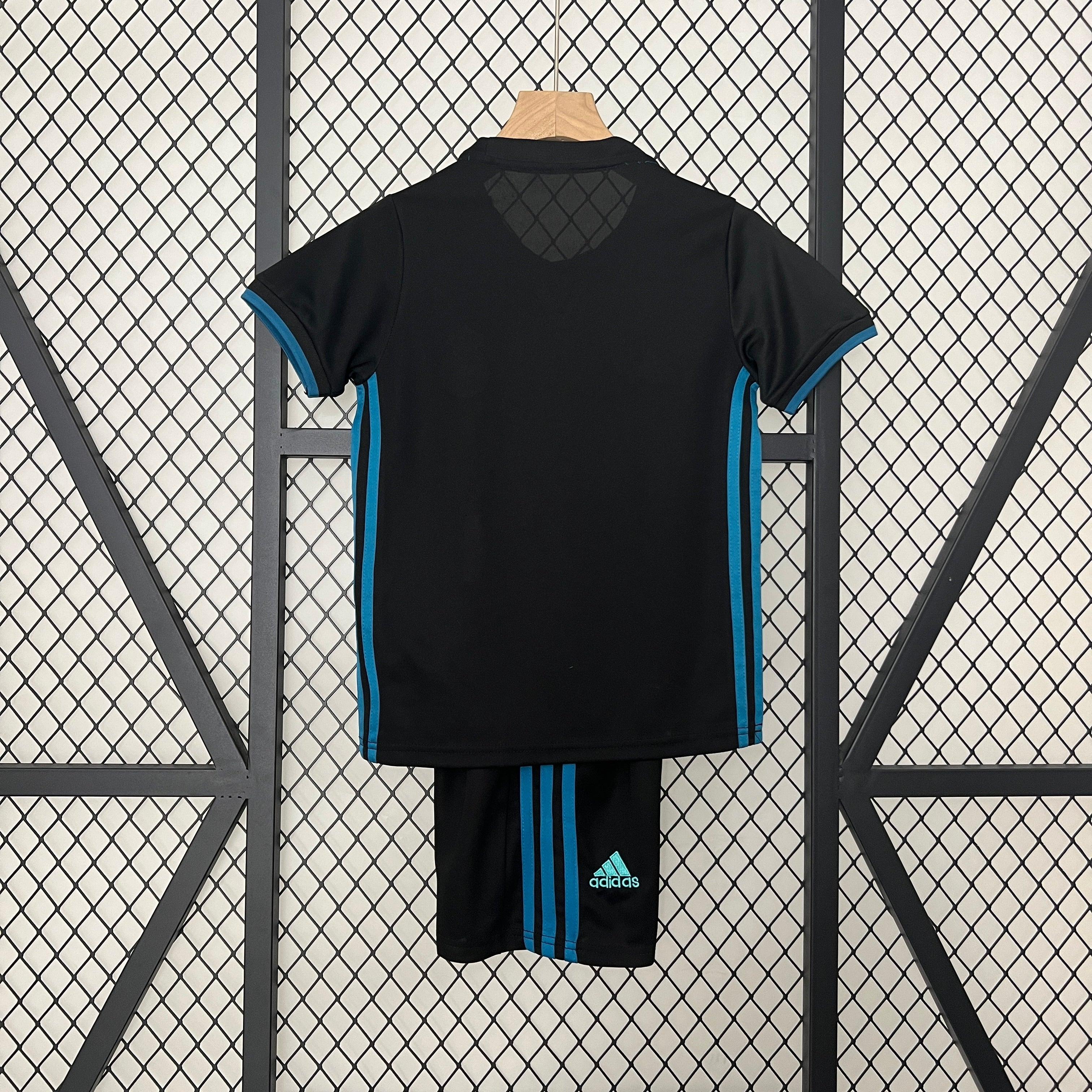 Retro Real Madrid Visitante Niños 2017-18 - Fútbol Club Vintage