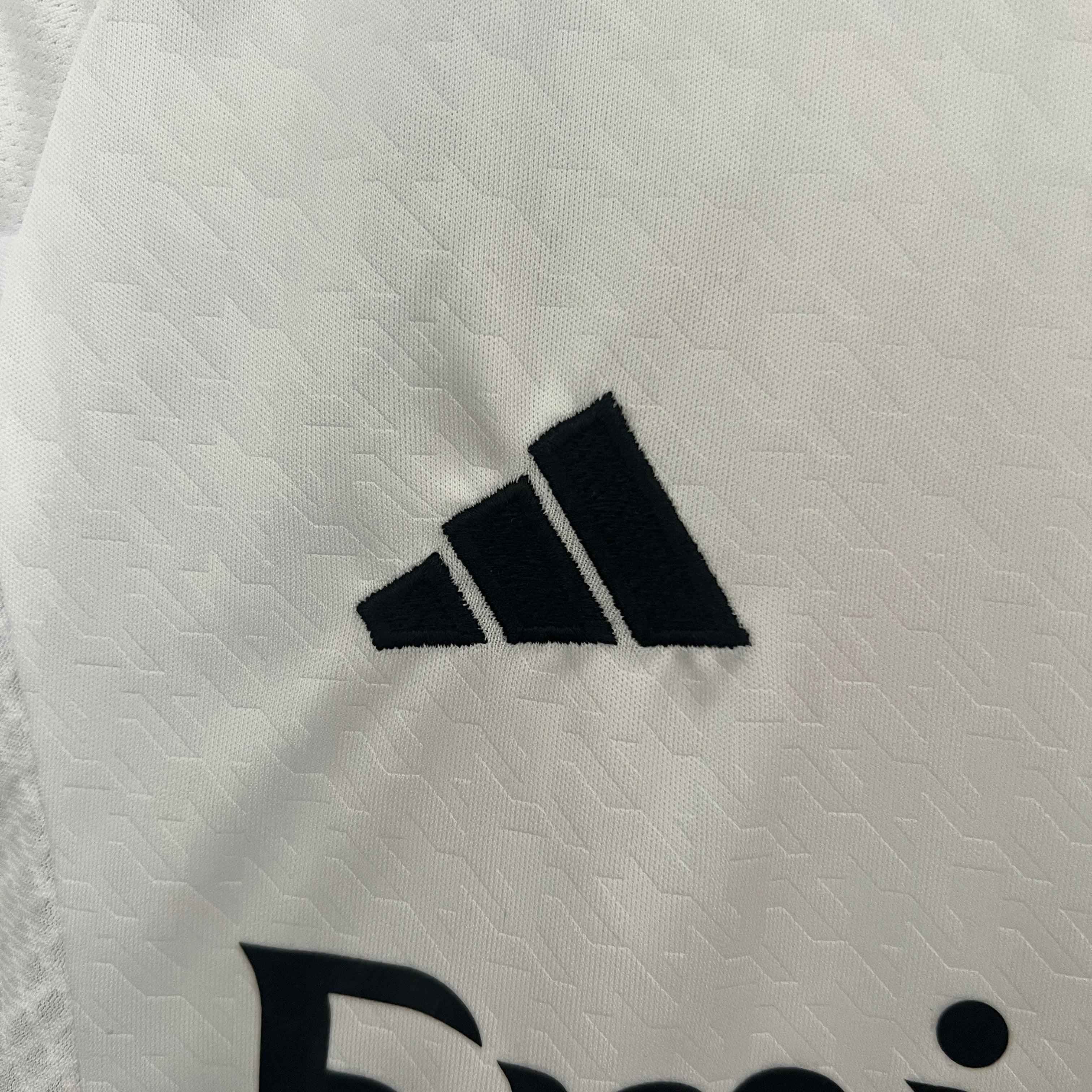 Real Madrid Niños 2024-25 - Fútbol Club Vintage