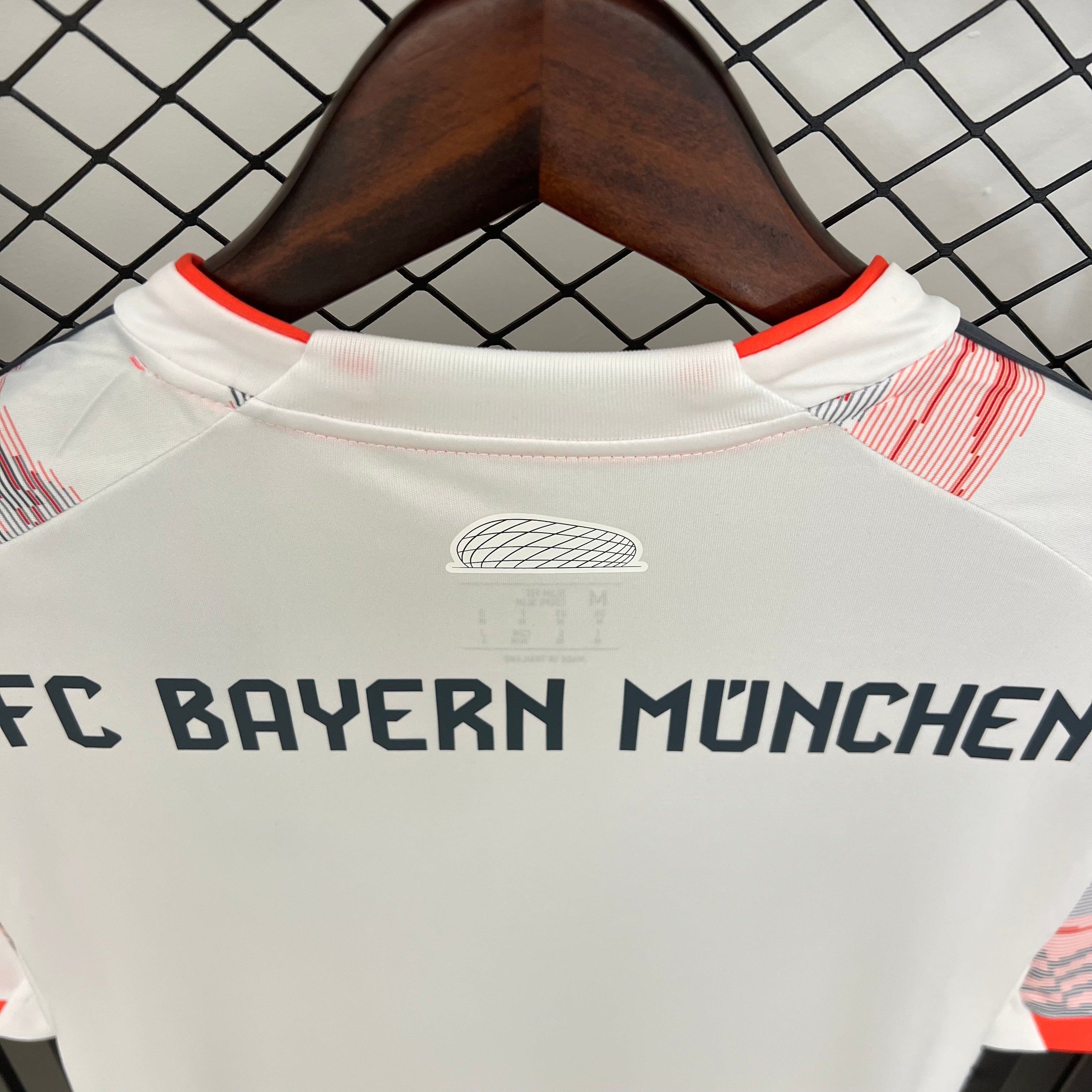 Camiseta Bayern de Munich Visitante 3ª 2025-26