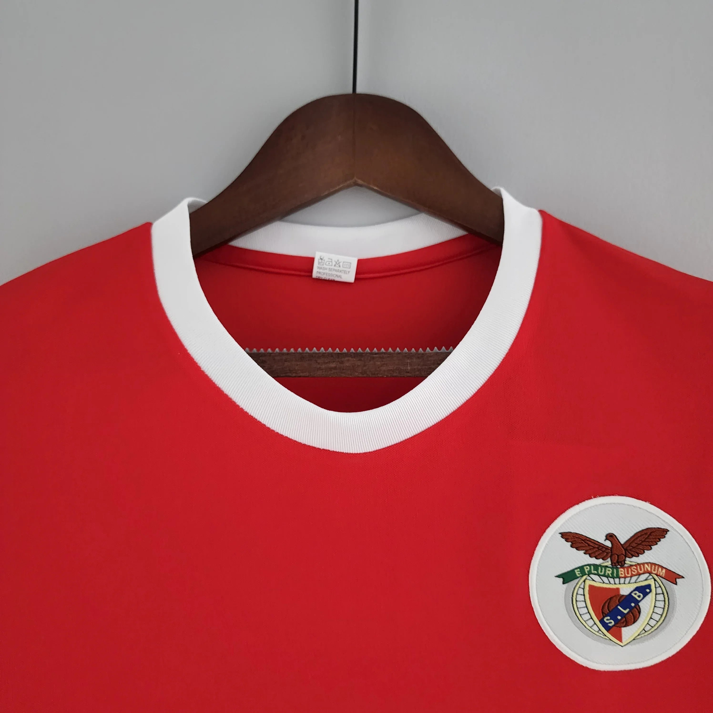 Camiseta Retro SL Benfica 1973-74 - Fútbol Club Vintage