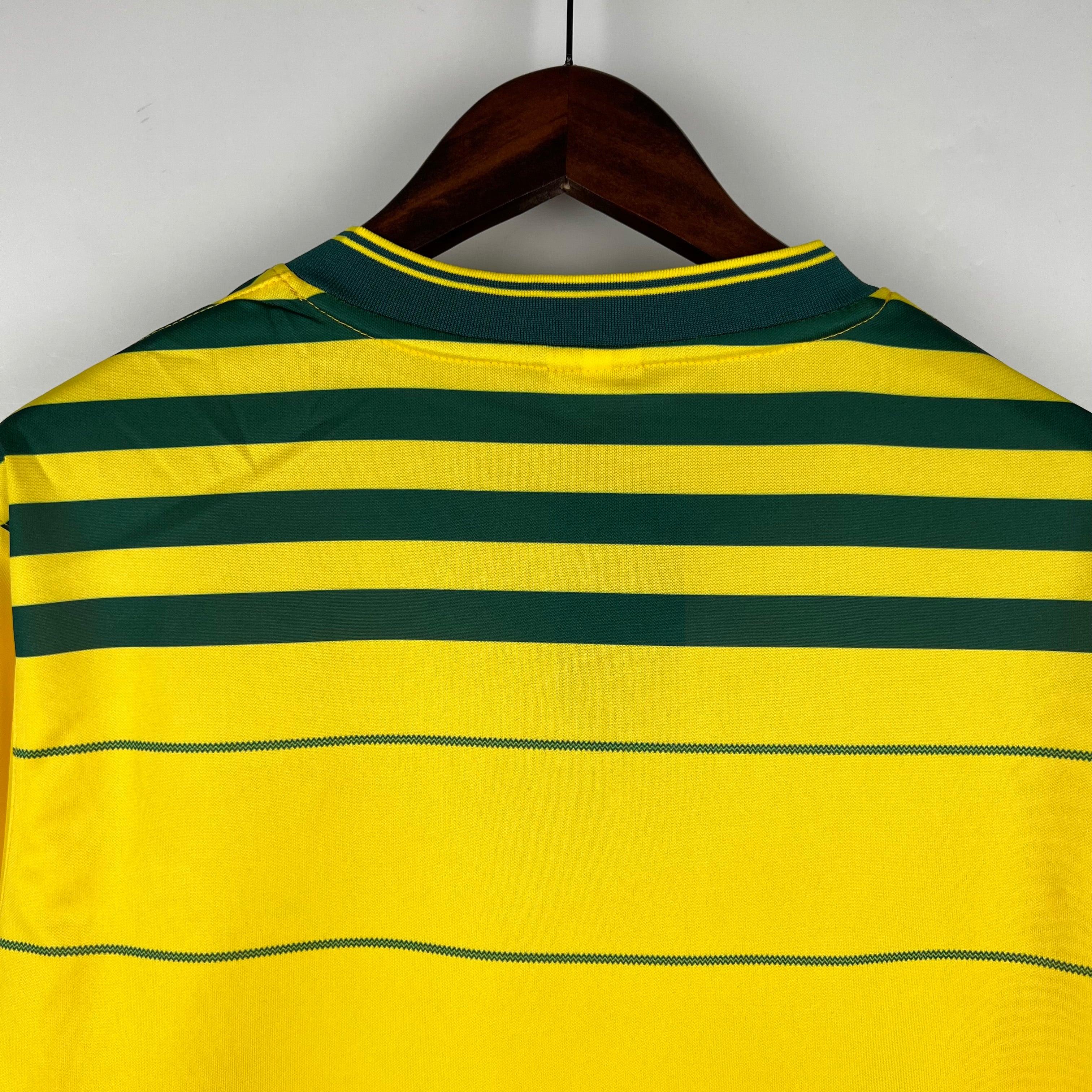Camiseta Retro Brasil 1984 - Fútbol Club Vintage