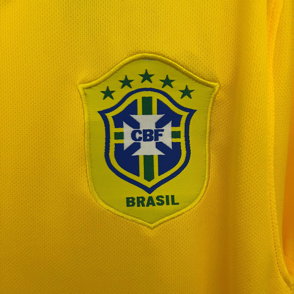 Camiseta Retro Brasil 2006 - Fútbol Club Vintage