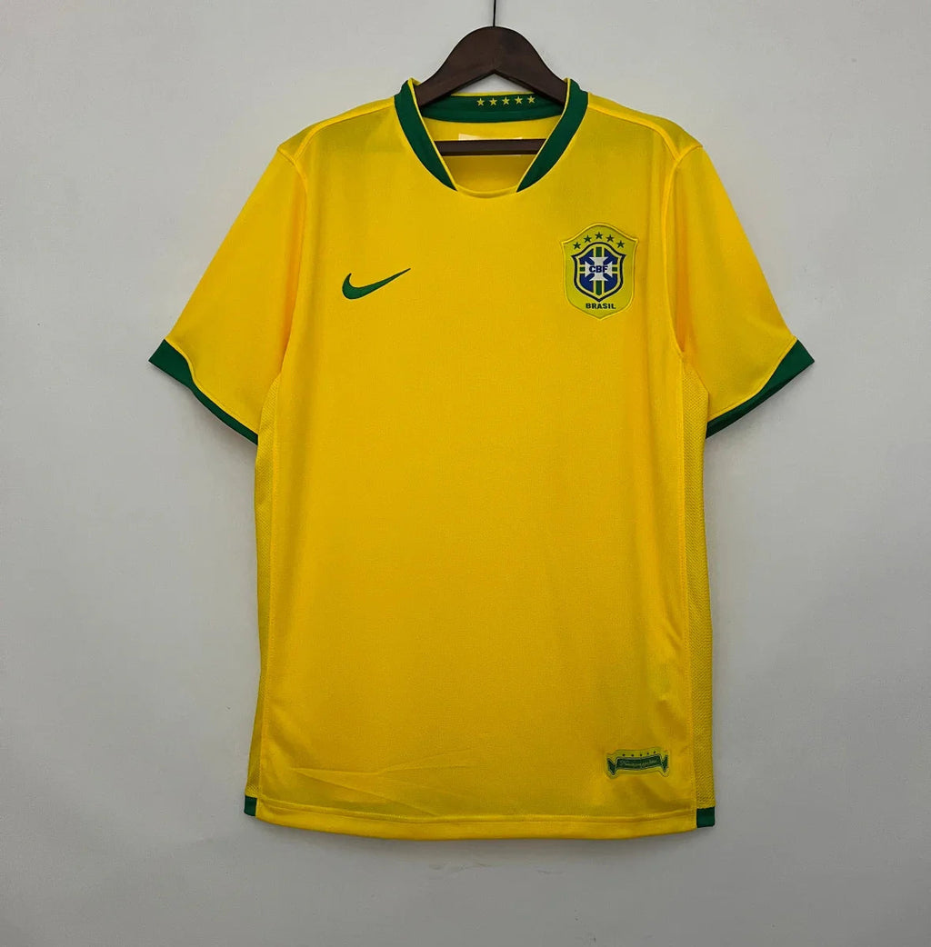 Camiseta Retro Brasil 2006 - Fútbol Club Vintage